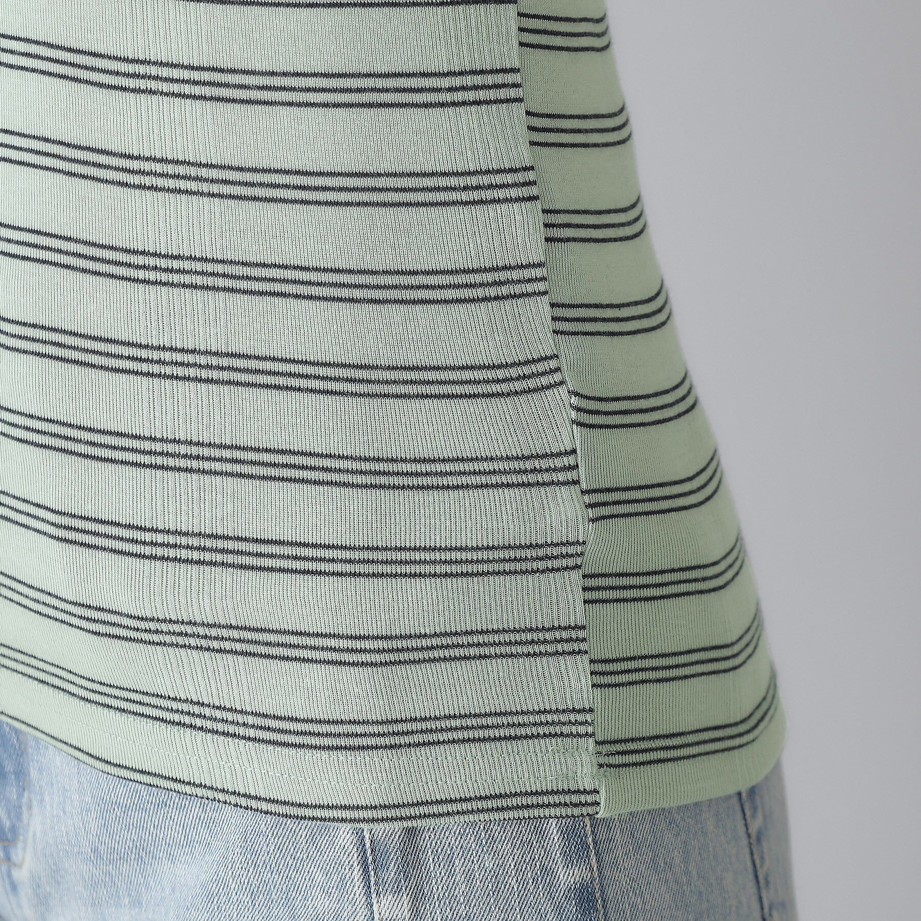 DRESSTERIOR「Robert．P．Miller（ロベルト・ピー・ミラー）パネルリブボーダーUネックTシャツ」|Tシャツ・カットソー|