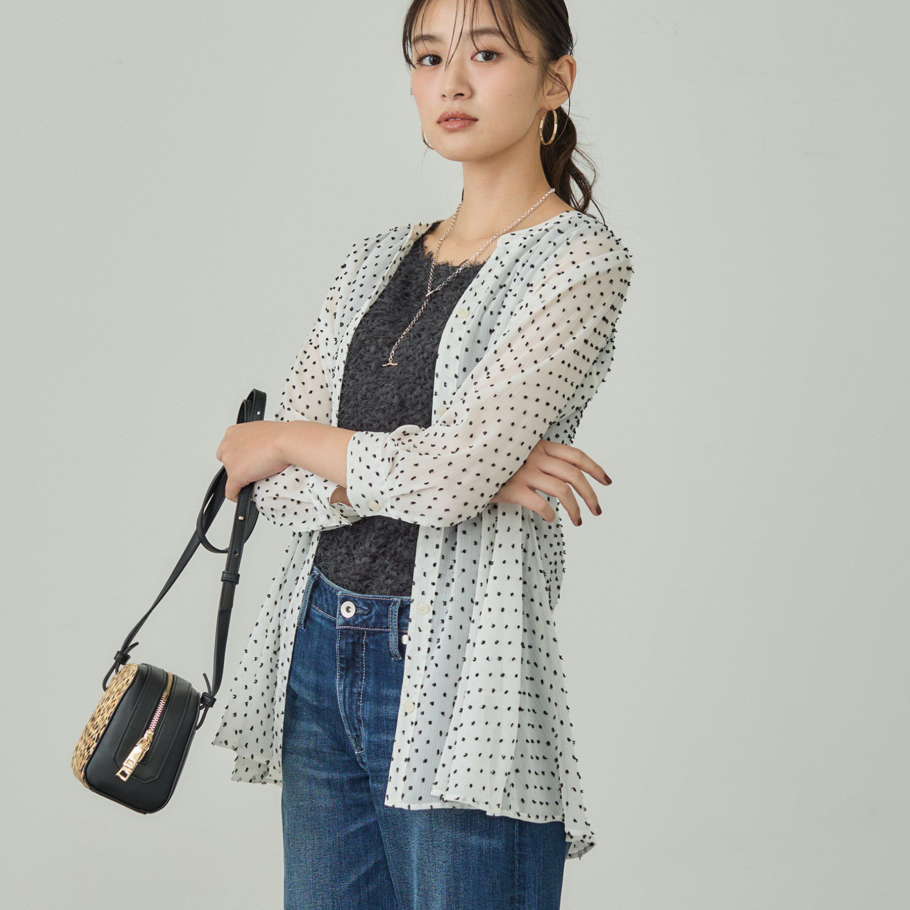 INDIVI「シアードット切り替えブラウス」|シャツ・ブラウス|ホワイト(001)