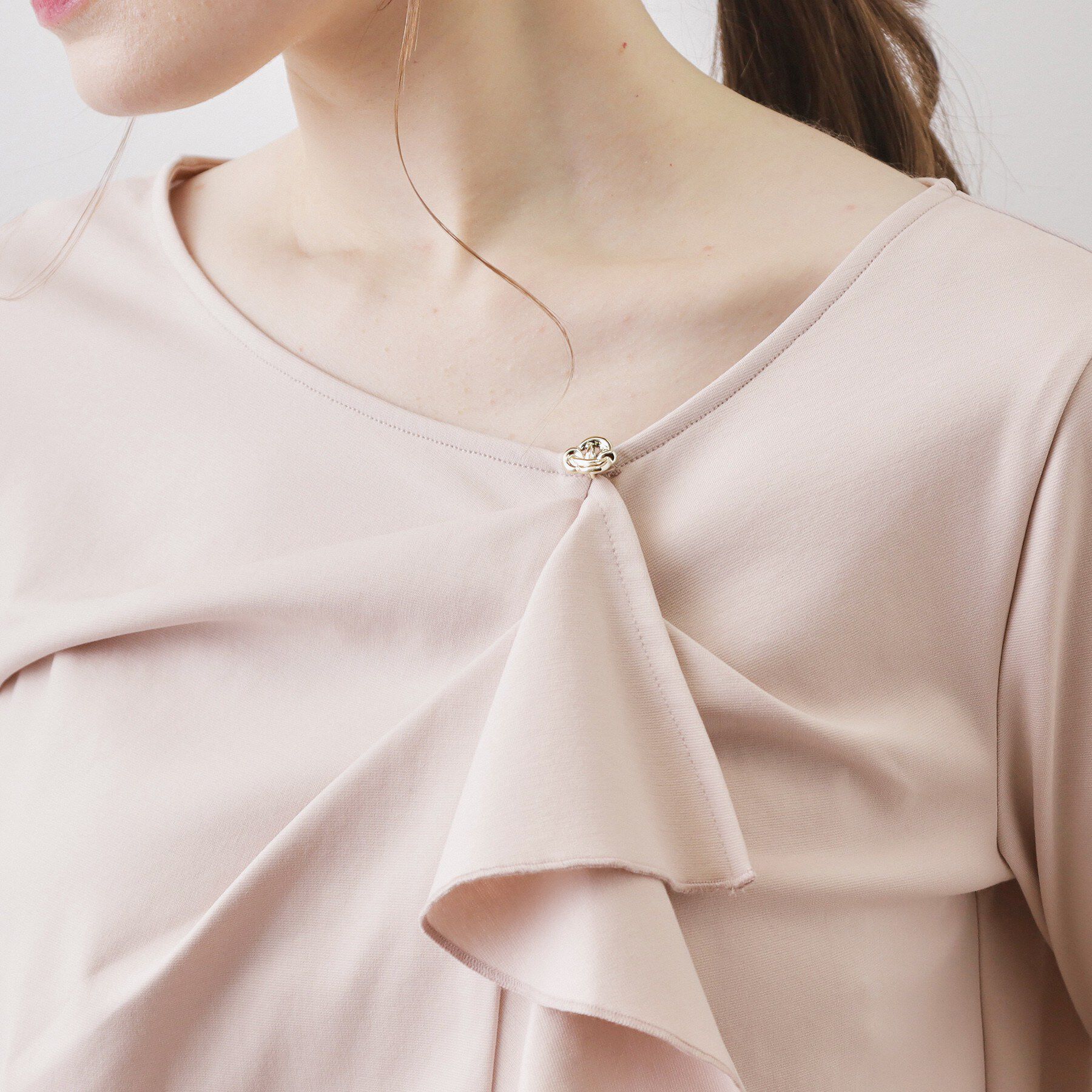 index「アシメラッフルフリルトップス【洗濯機OK】」|Tシャツ・カットソー|