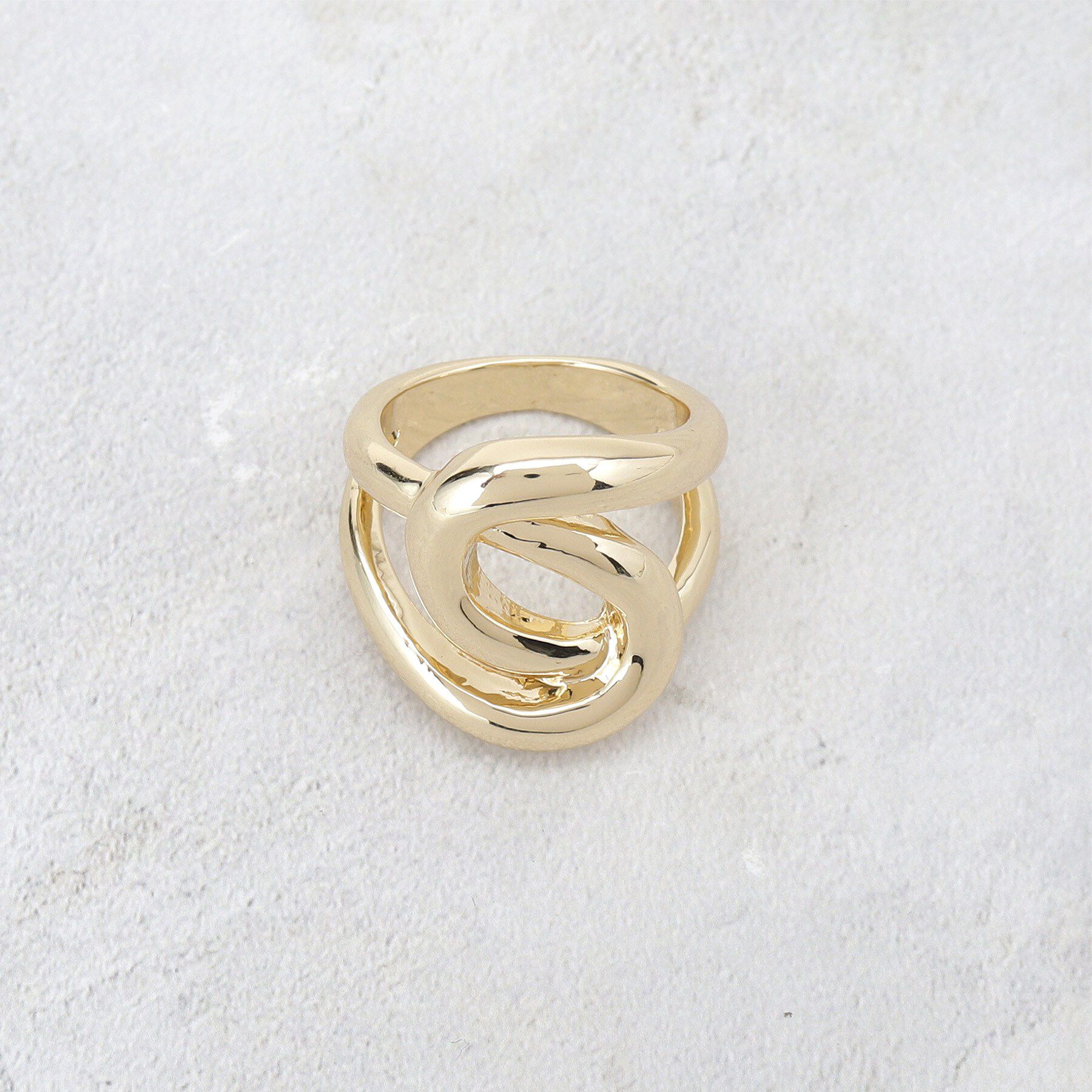 OPAQUE.CLIP「クロスオーバルメタルリング」|リング|