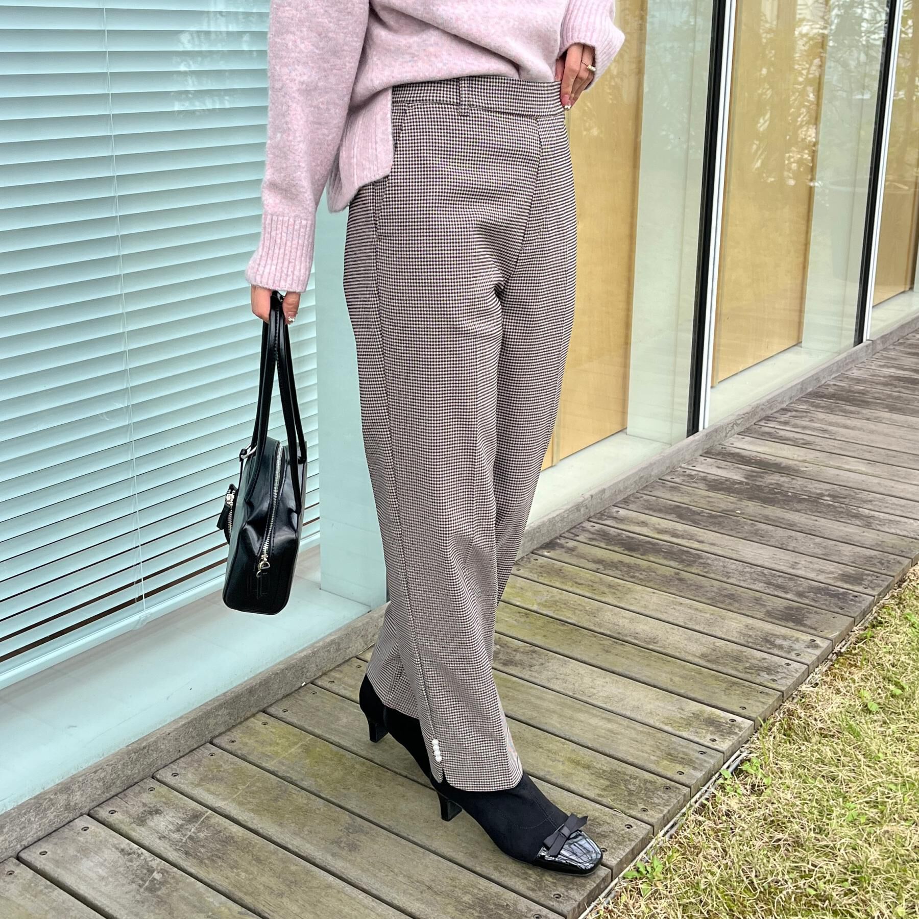 Couture broach「【通勤・美脚見え・あったか】裏起毛パール調スカラ裾デザインパンツ」|その他|