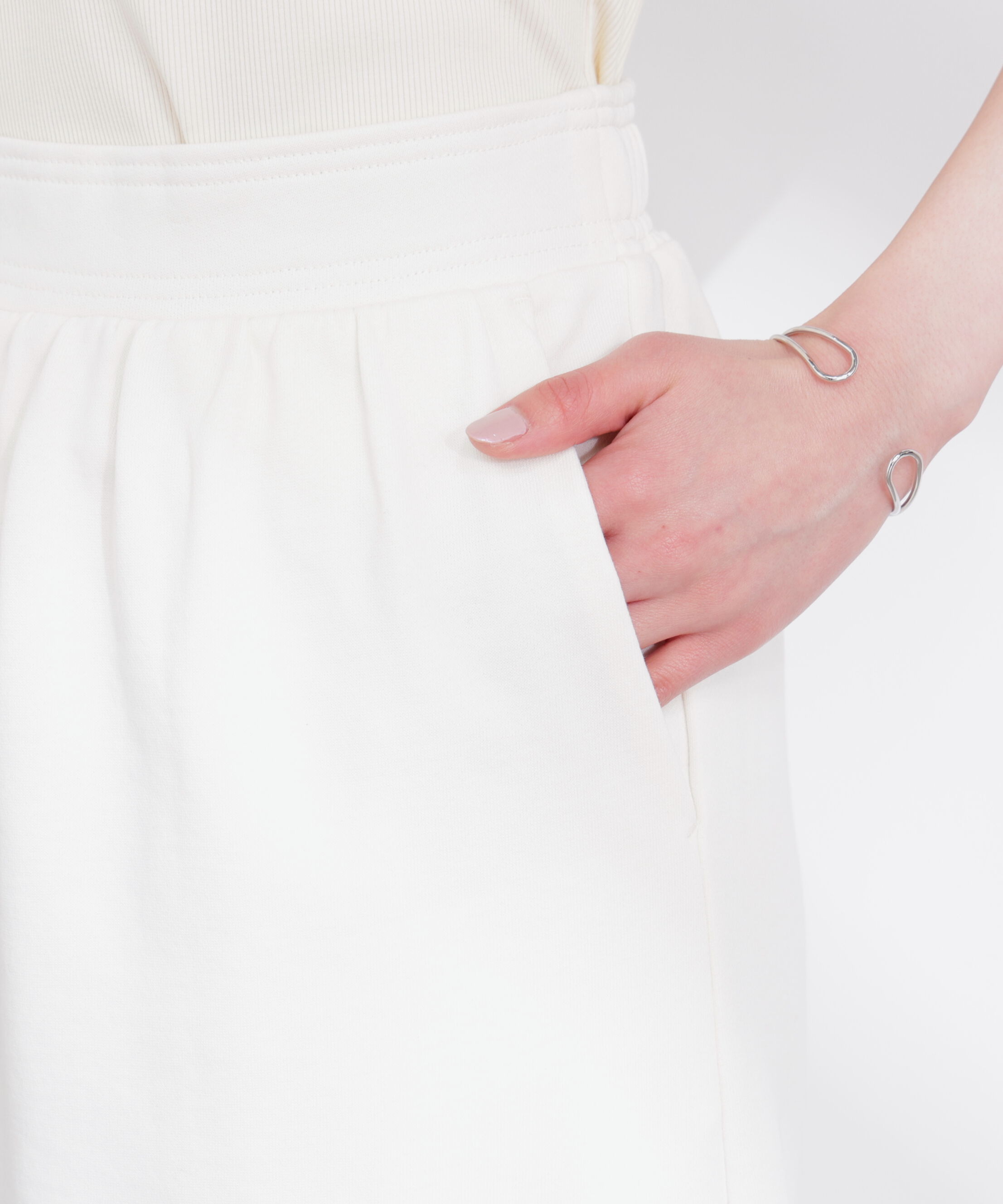 PROPORTION BODY DRESSING「〈a/mie〉裏毛ナロースカート 26SS」|スカート|