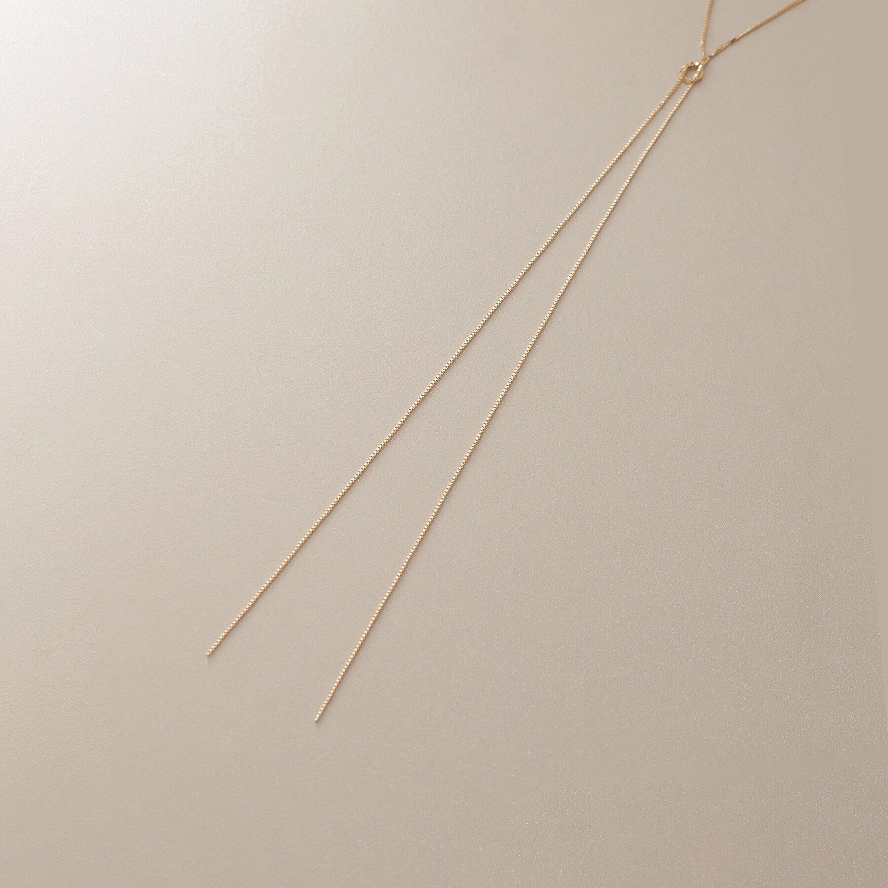 COCOSHNIK「K10ベネチアンノットY ネックレス」|ネックレス|