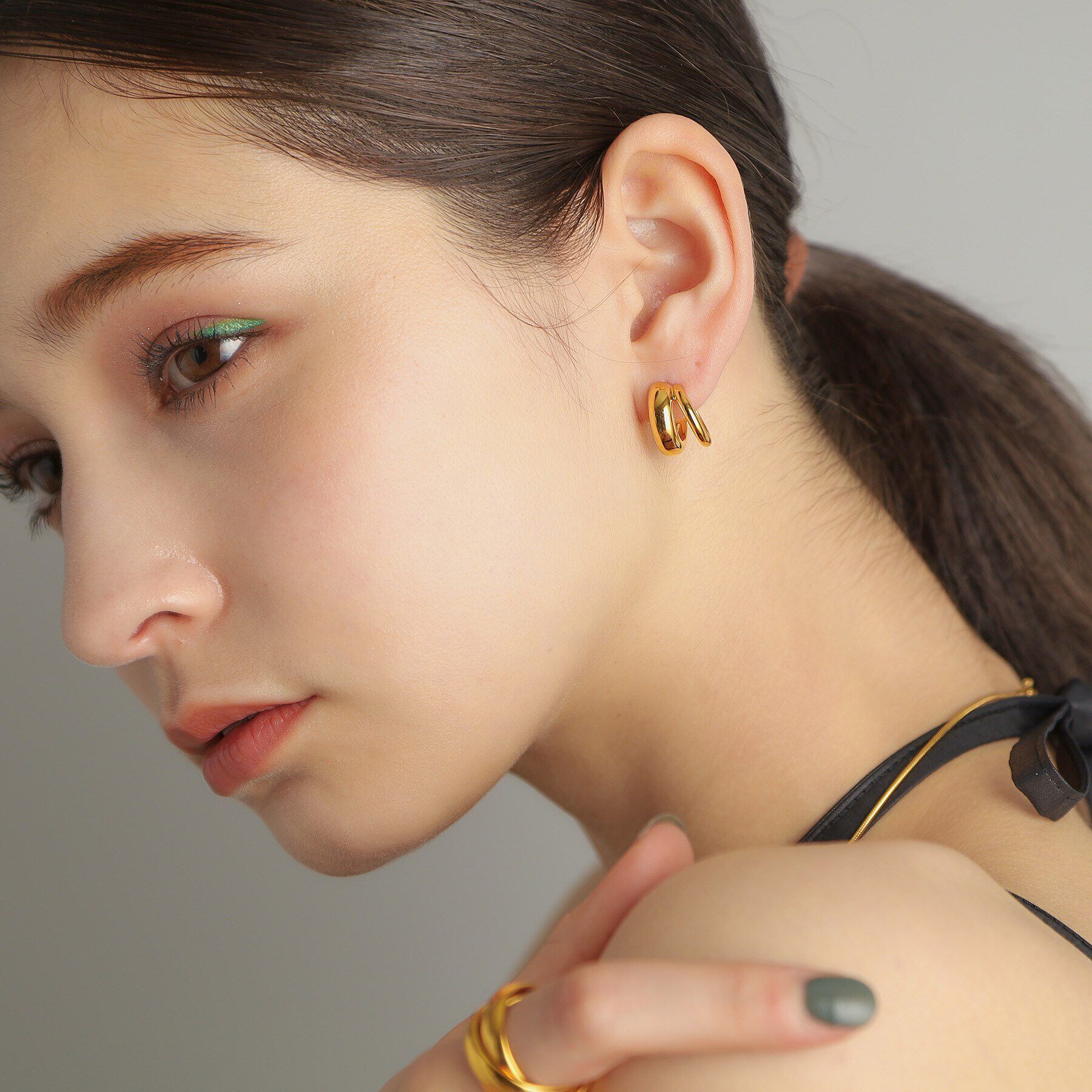 COCOSHNIK ONKITSCH「シルバー スモールフープ ダブルプランプピアス GP」|ピアス|