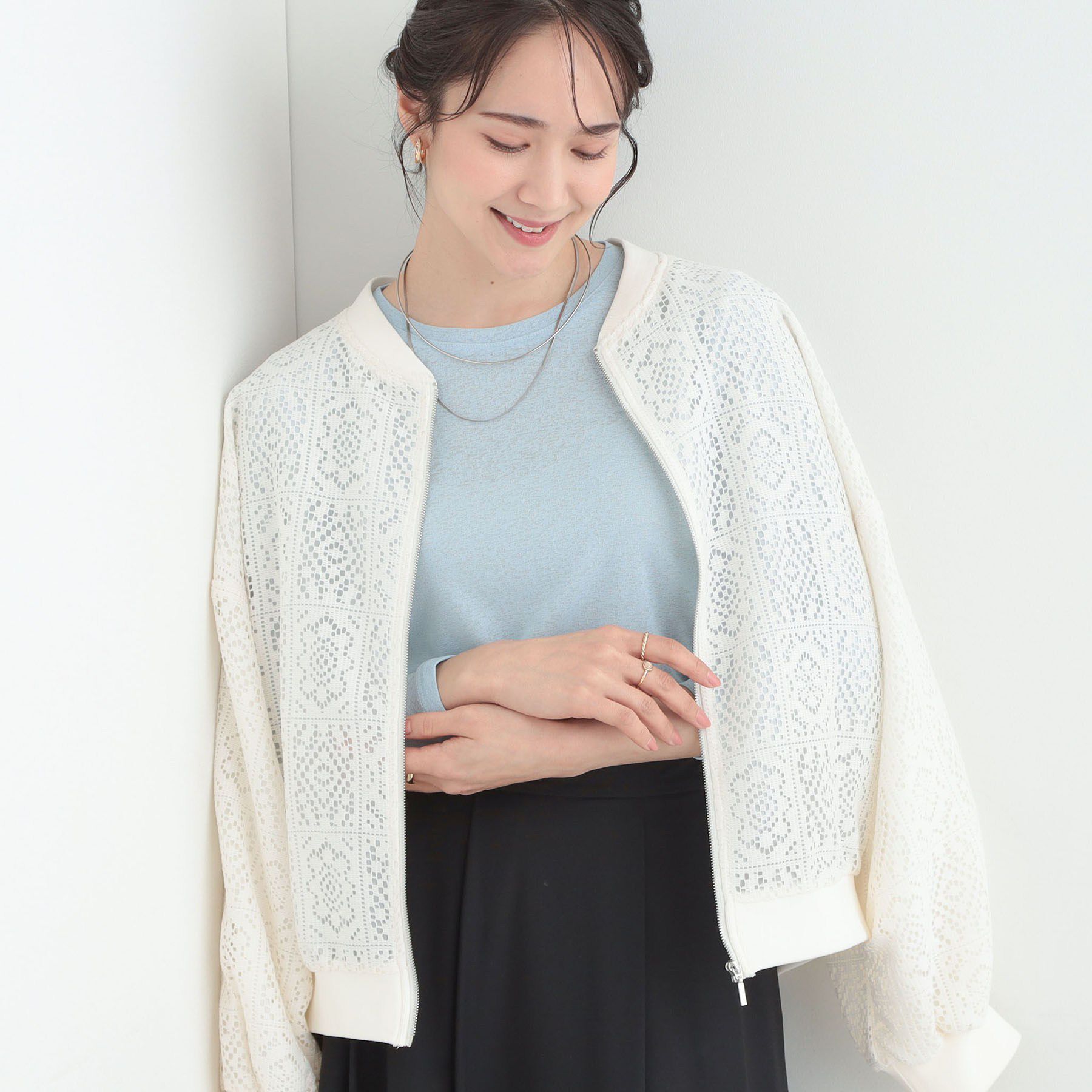 SHOO･LA･RUE「ちょうどいい華やかさ　ふんわりレースブルゾン」|ブルゾン・スタジャン|オフホワイト(003