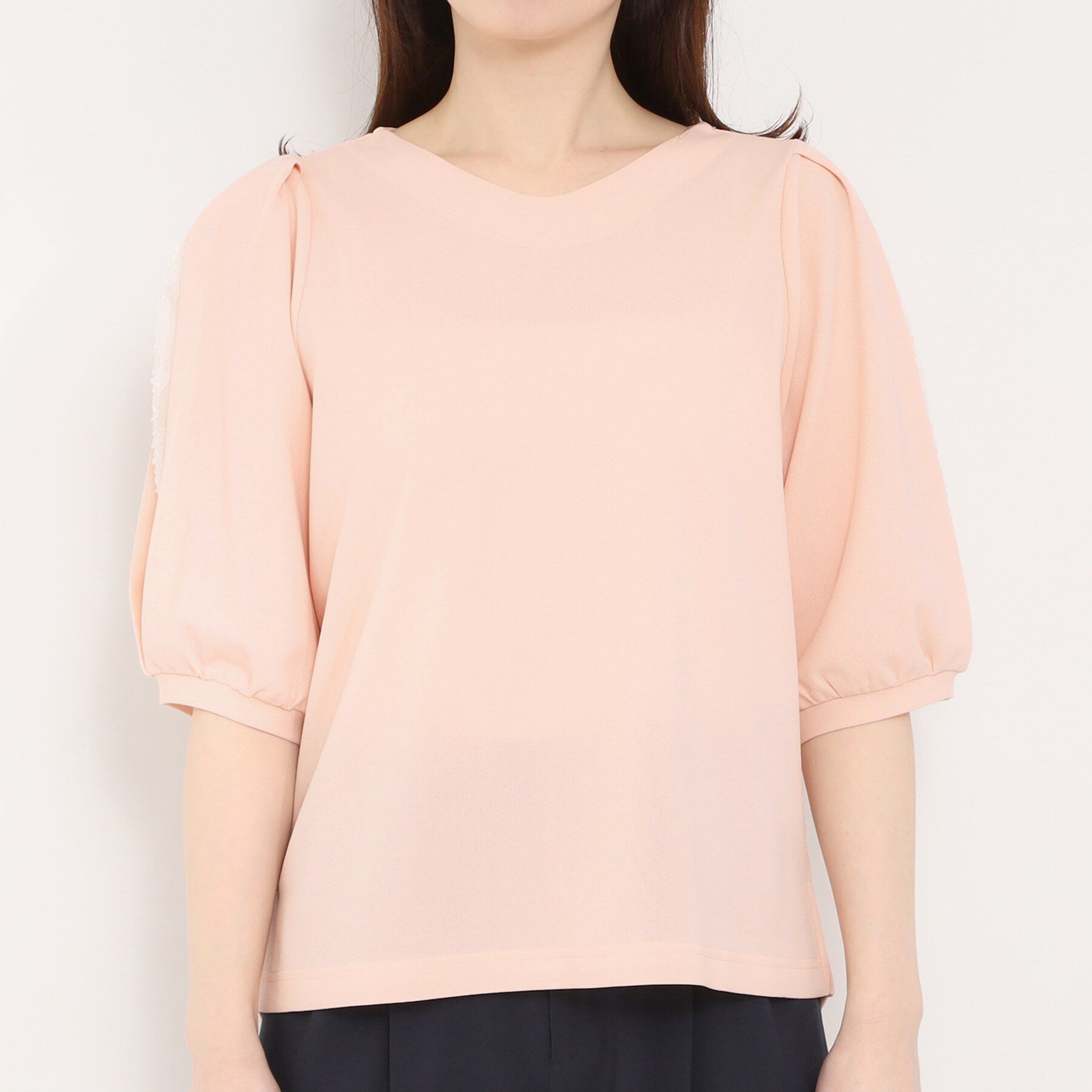 SHOO･LA･RUE「【洗濯機可/S-LL/ストレッチ】スリットレーススリーブトップス」|Tシャツ・カットソー|