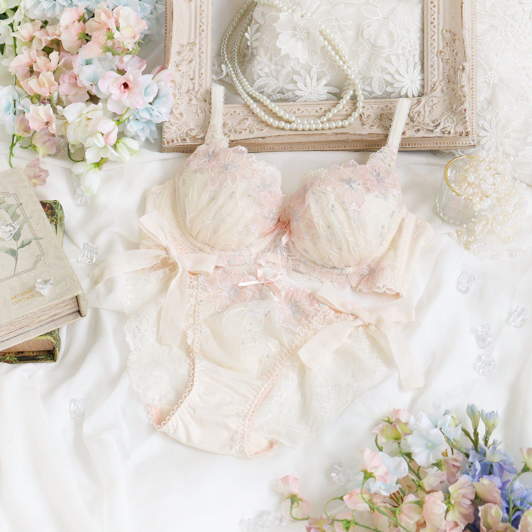 Risa Magli「リカルダ ブラジャー (D-F) ＜D Make Type＞」|インナー|