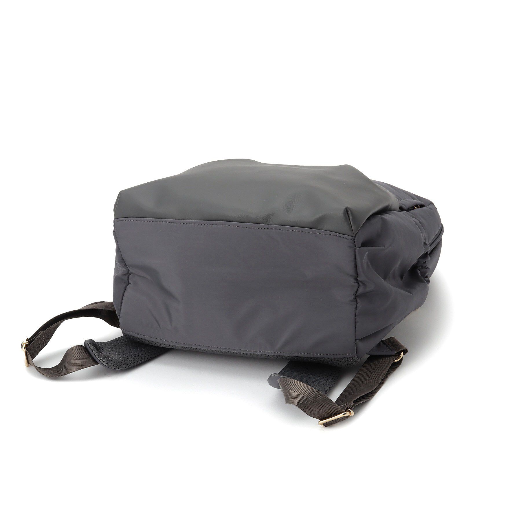 ITS&rsquo;DEMO「【収納アドバイザー監修】バルーンリュック」|リュック|