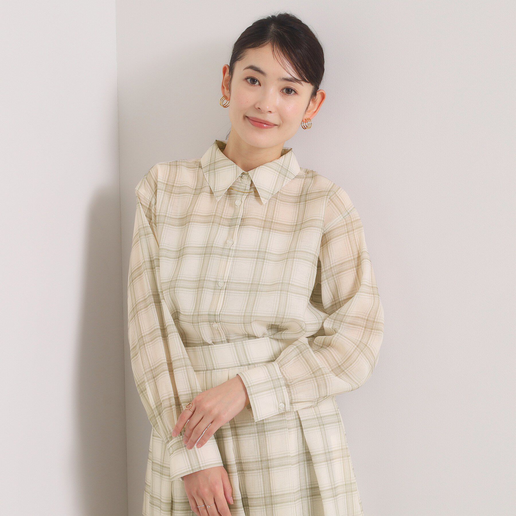 ITS&rsquo;DEMO「【セットアップ可／手洗い可】シアーチェックシャツ」|シャツ・ブラウス|ライトベージュ(25