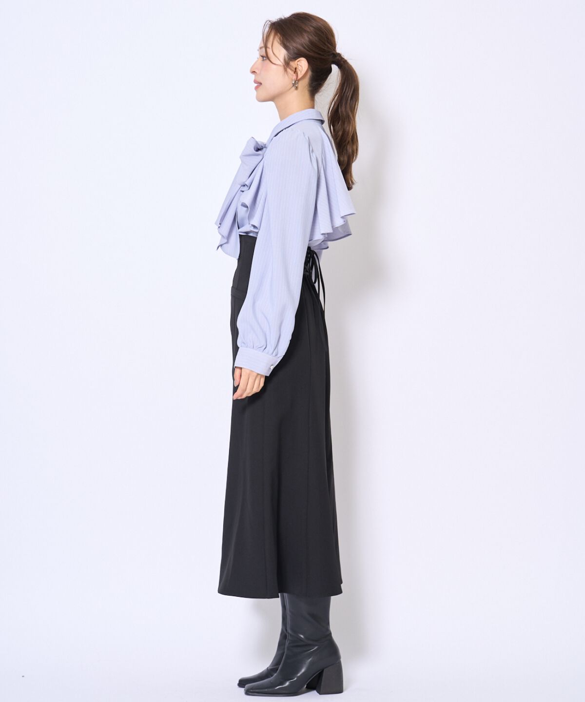 アンドクチュール「ビジューボタンフリルケープ長袖ブラウス」|シャツ・ブラウス|