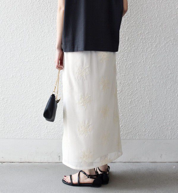 SHIPS any「《予約》SHIPS any:〈洗濯機可能〉メッシュ レース エンブロイダリー Iライン スカート」|タイト|