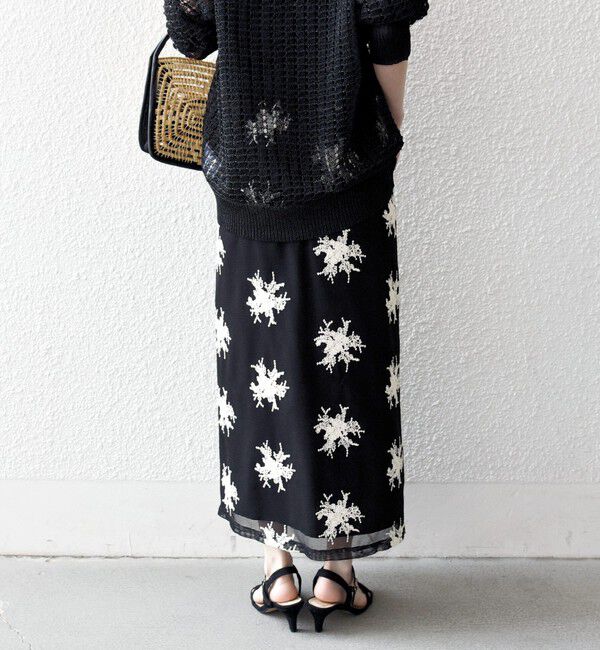 SHIPS any「《予約》SHIPS any:〈洗濯機可能〉メッシュ レース エンブロイダリー Iライン スカート」|タイト|