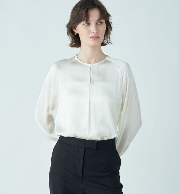 TOMORROWLAND collection「ウォッシャブルサテン ループラグランブラウス」|シャツ・ブラウス|