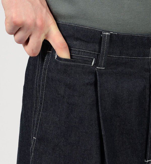 TOMORROWLAND MENS「9.5OZコットンデニム 1プリーツバレルパンツ」|デニム|