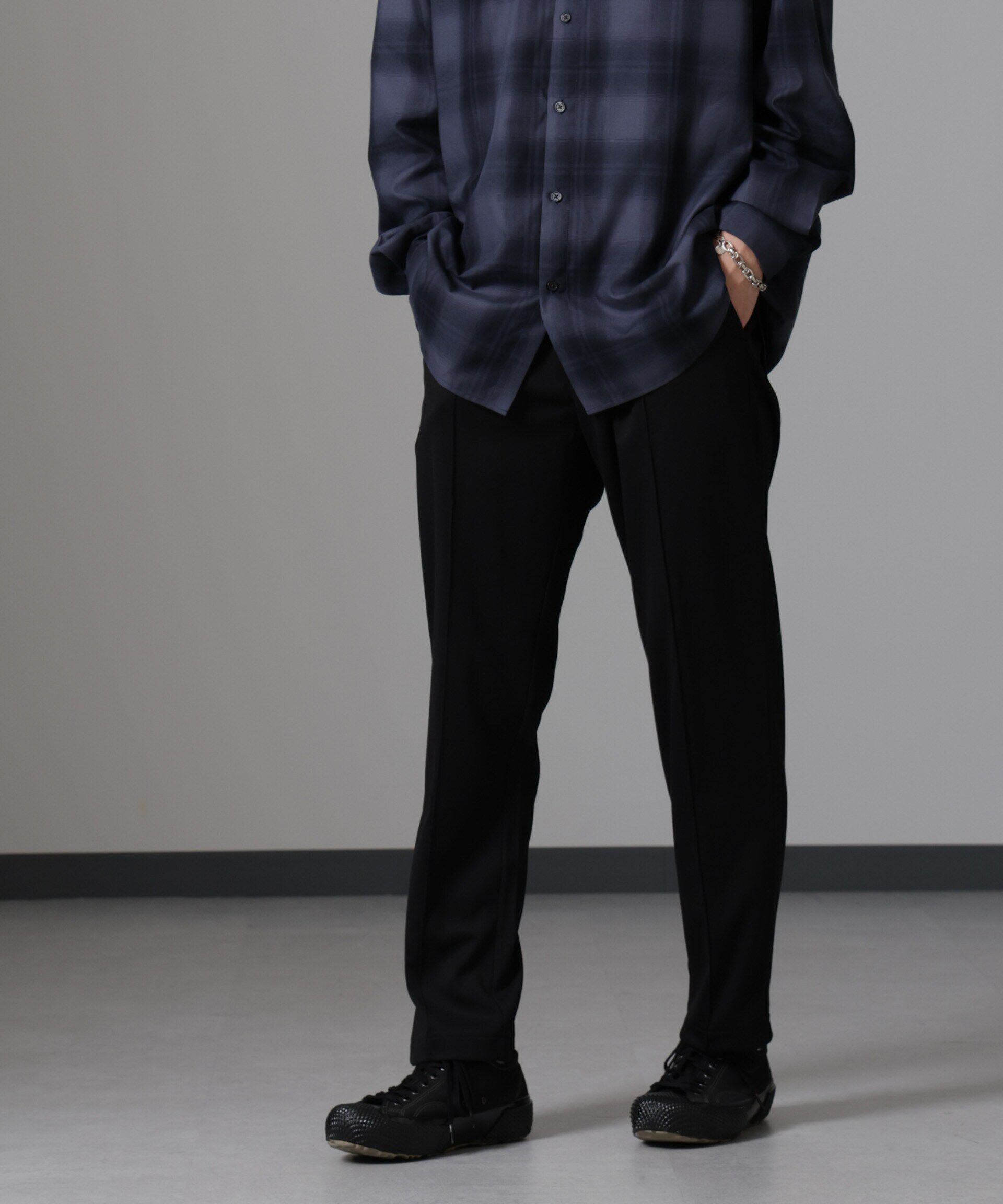 nano･universe「ダブルジャージーテーパードパンツ」|チノ|