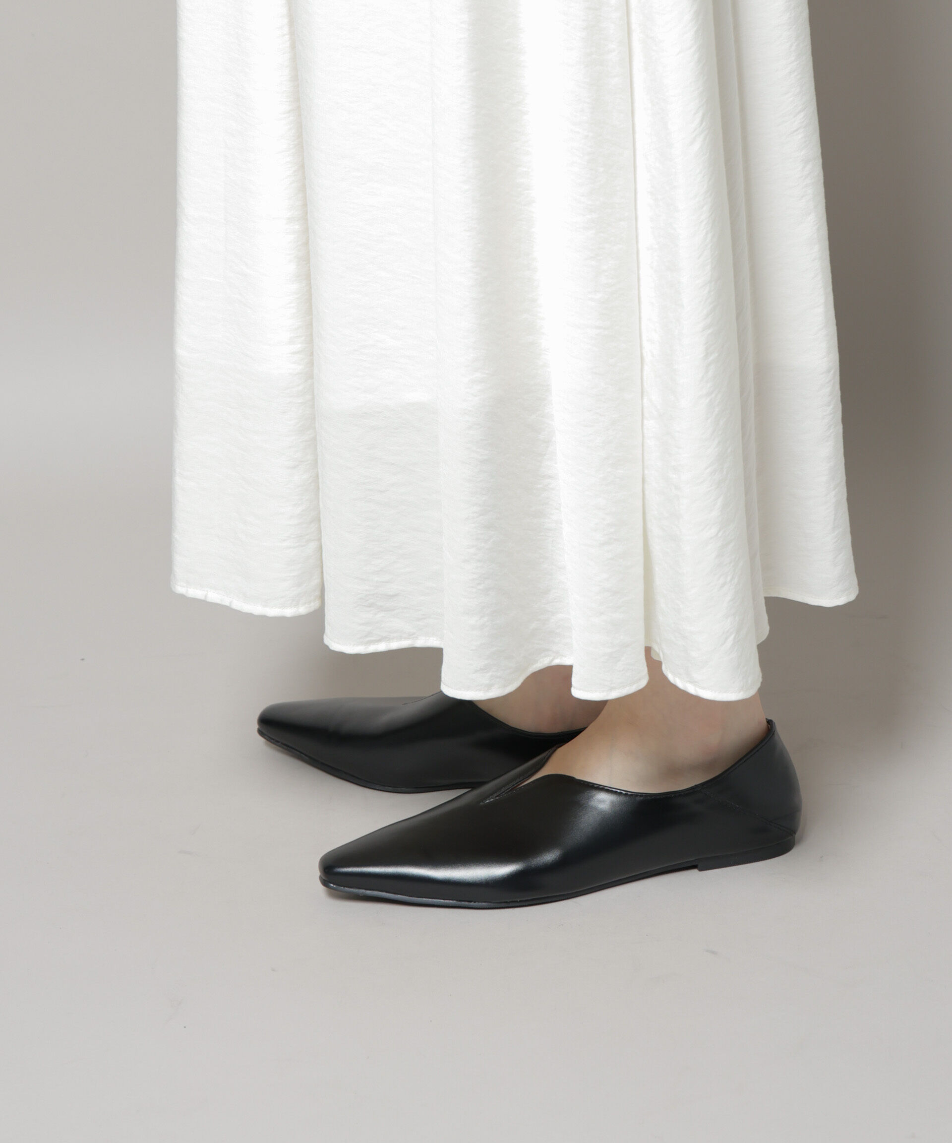 nano･universe「Vカット2wayフラットシューズ」|ビジネス・ドレスシューズ|