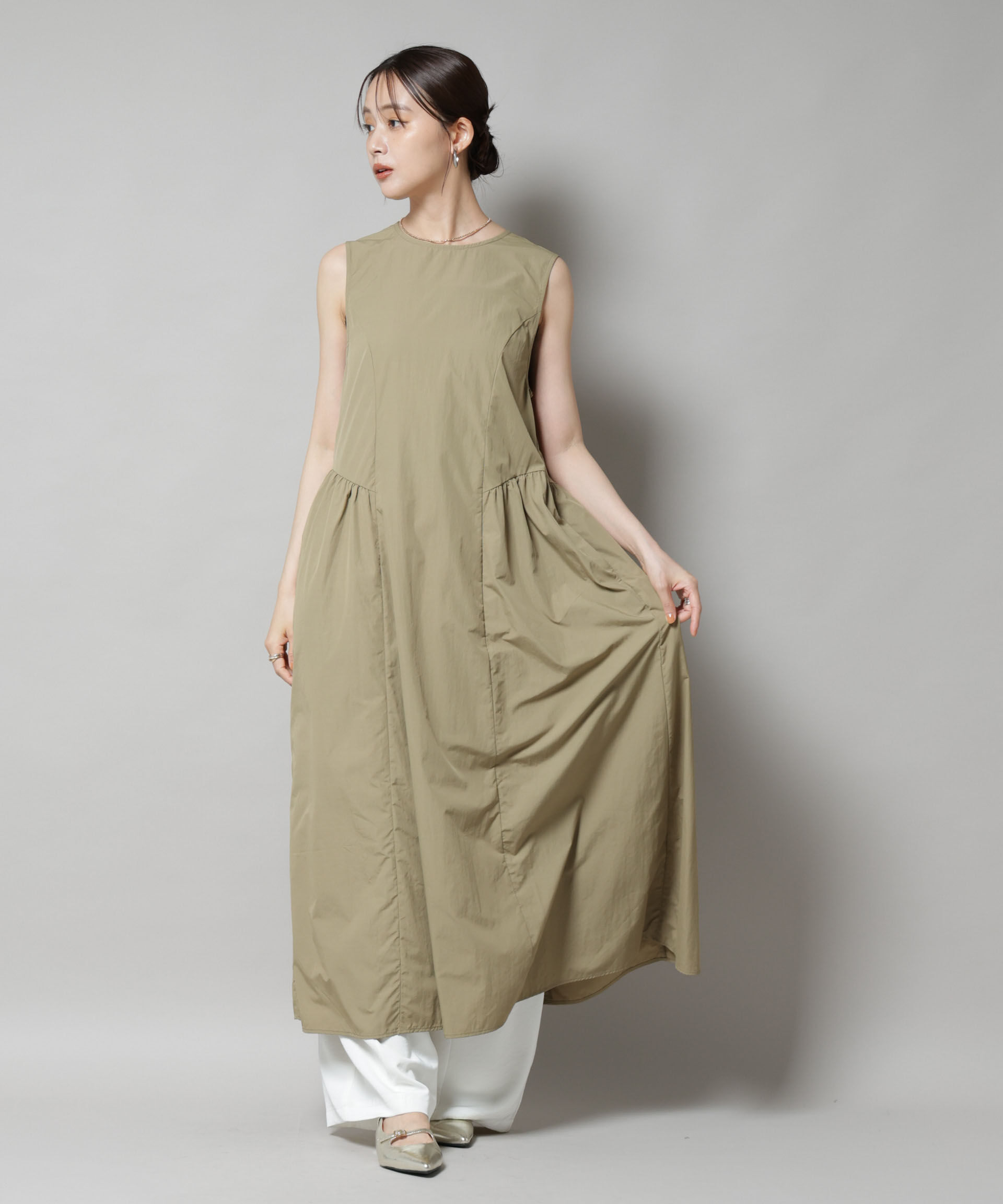 nano･universe「サイドギャザーナイロンワンピース」|ワンピース|