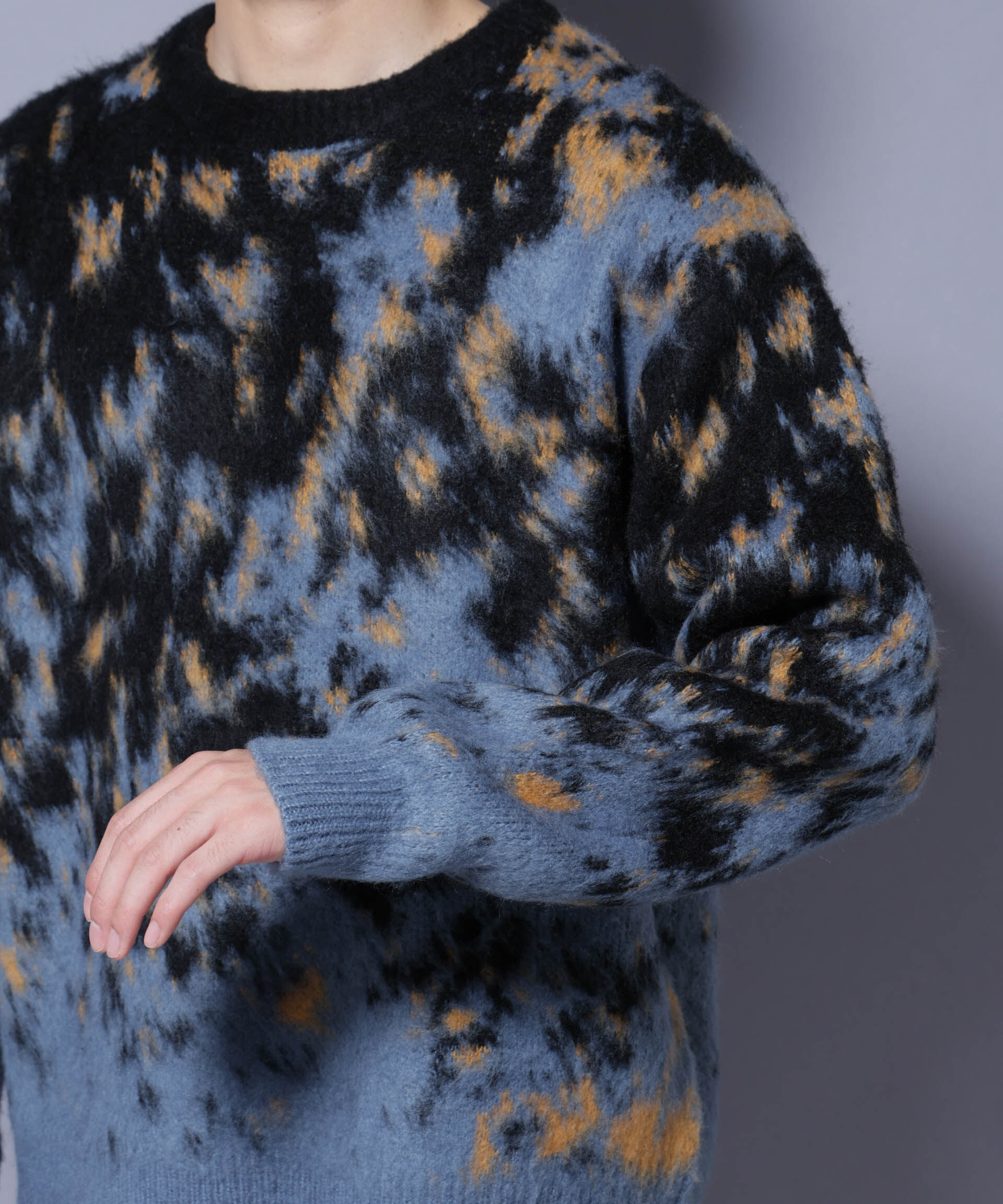 nano･universe「アート柄クルーネックニット2 ブライトカラー」|ニット・セーター|