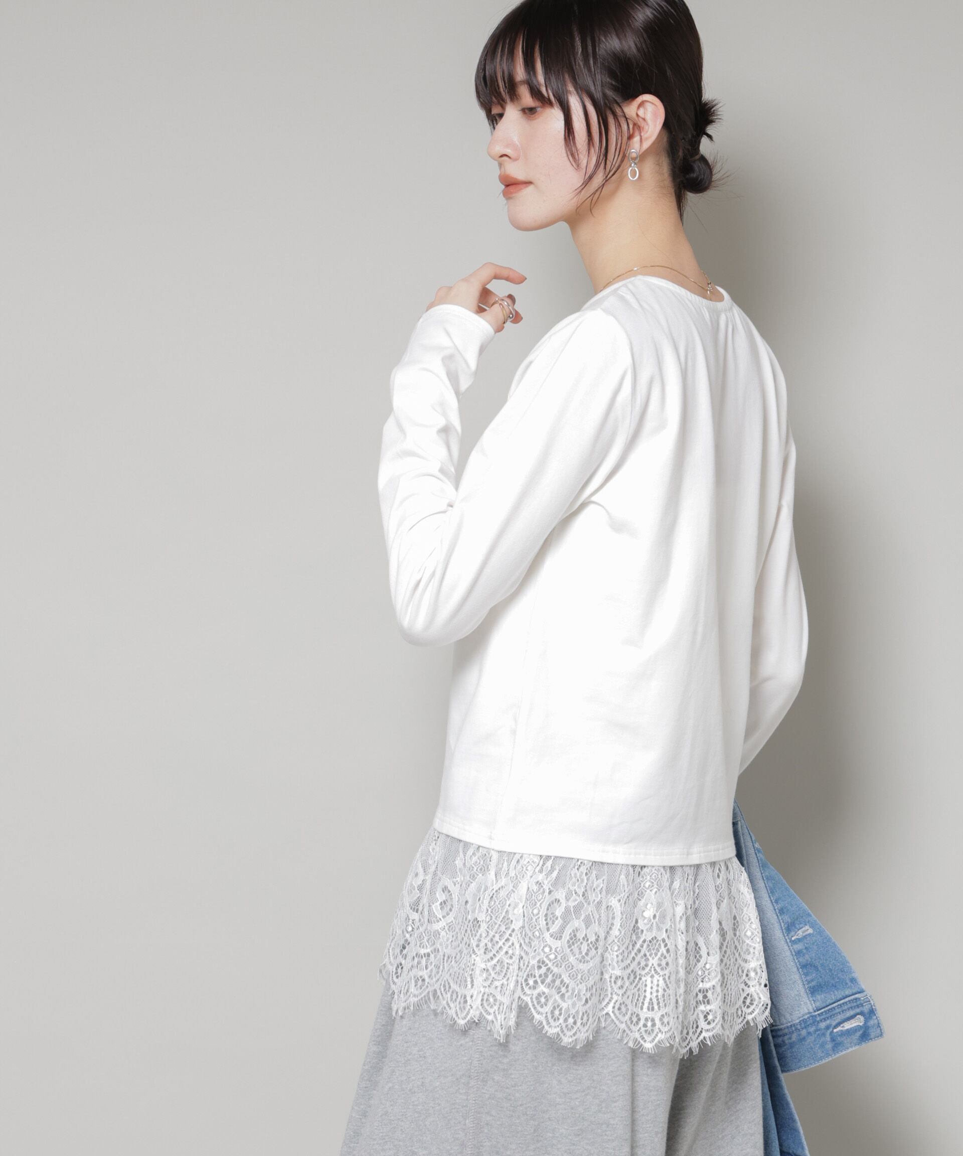 nano･universe「裾レースドッキングロングTシャツ」|Tシャツ・カットソー|