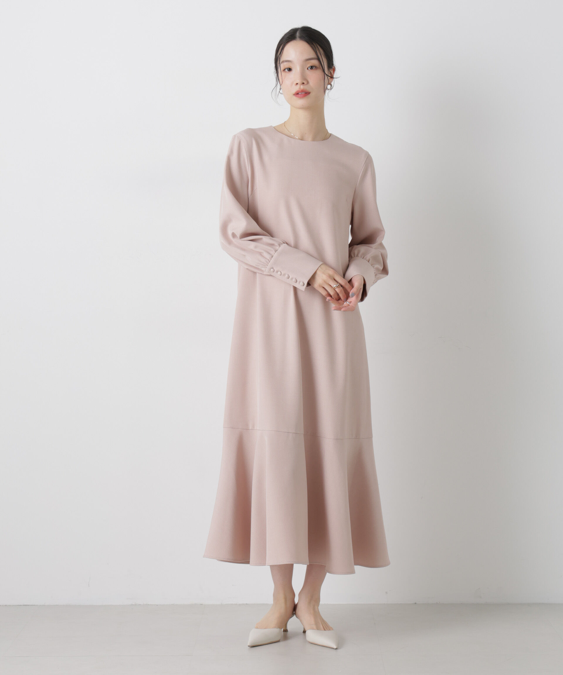 nano･universe「ヘムフレアクルミボタンスリーブワンピース」|ワンピース|