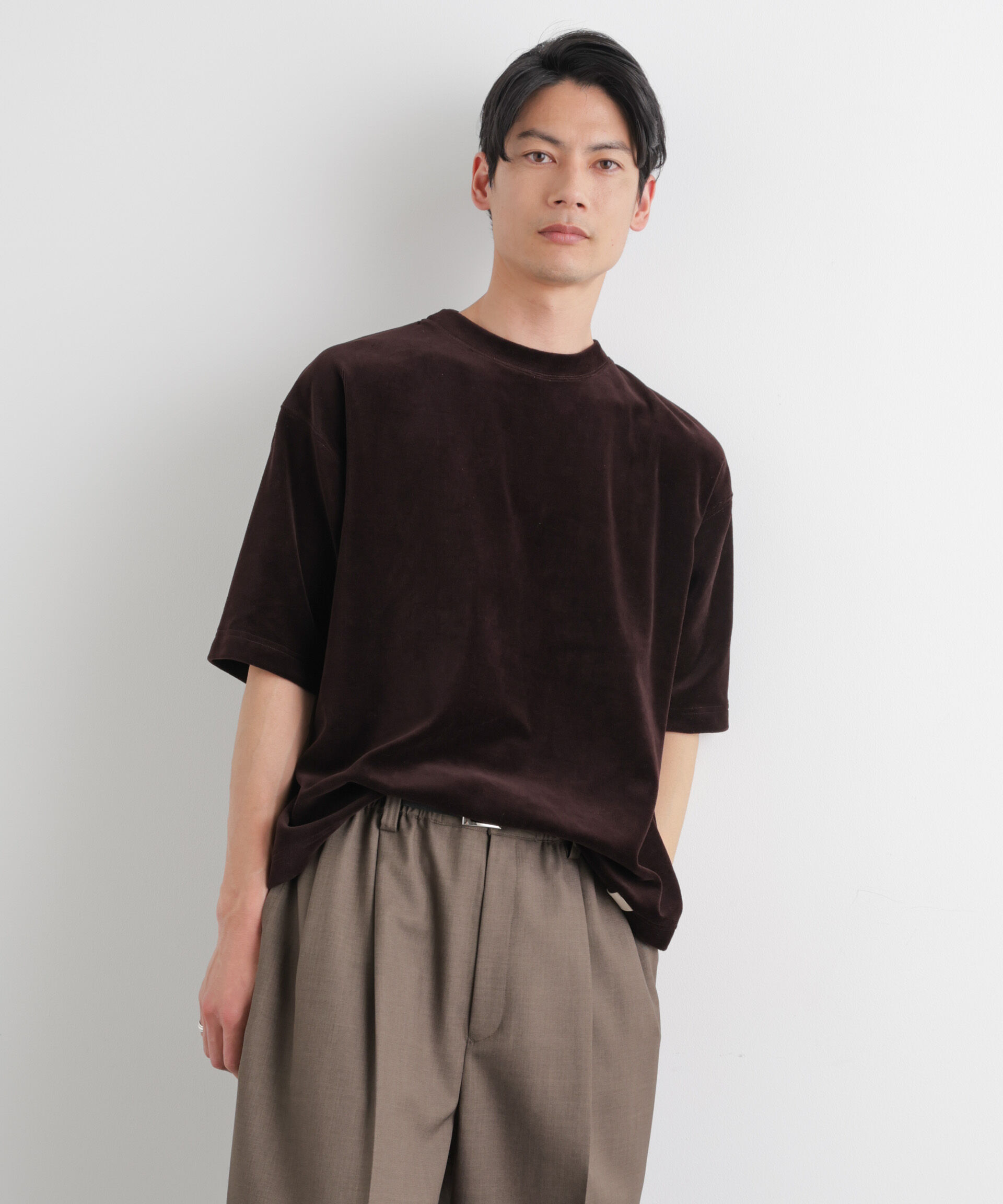 nano･universe「ベロア クルーネック Ｔシャツ 半袖」|Tシャツ・カットソー|D.ブラウン2