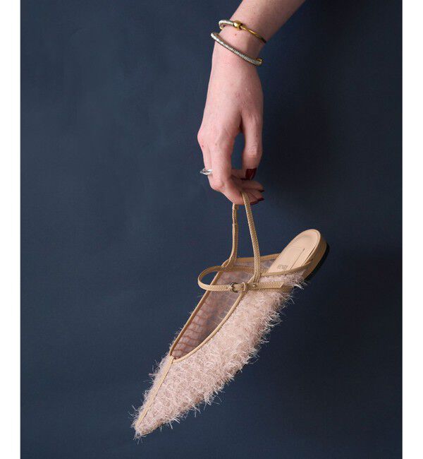 BEIGE,「【一部店舗限定】HENRI EN VARGO / LULU ファーバックストラップパンプス」|パンプス|Beige