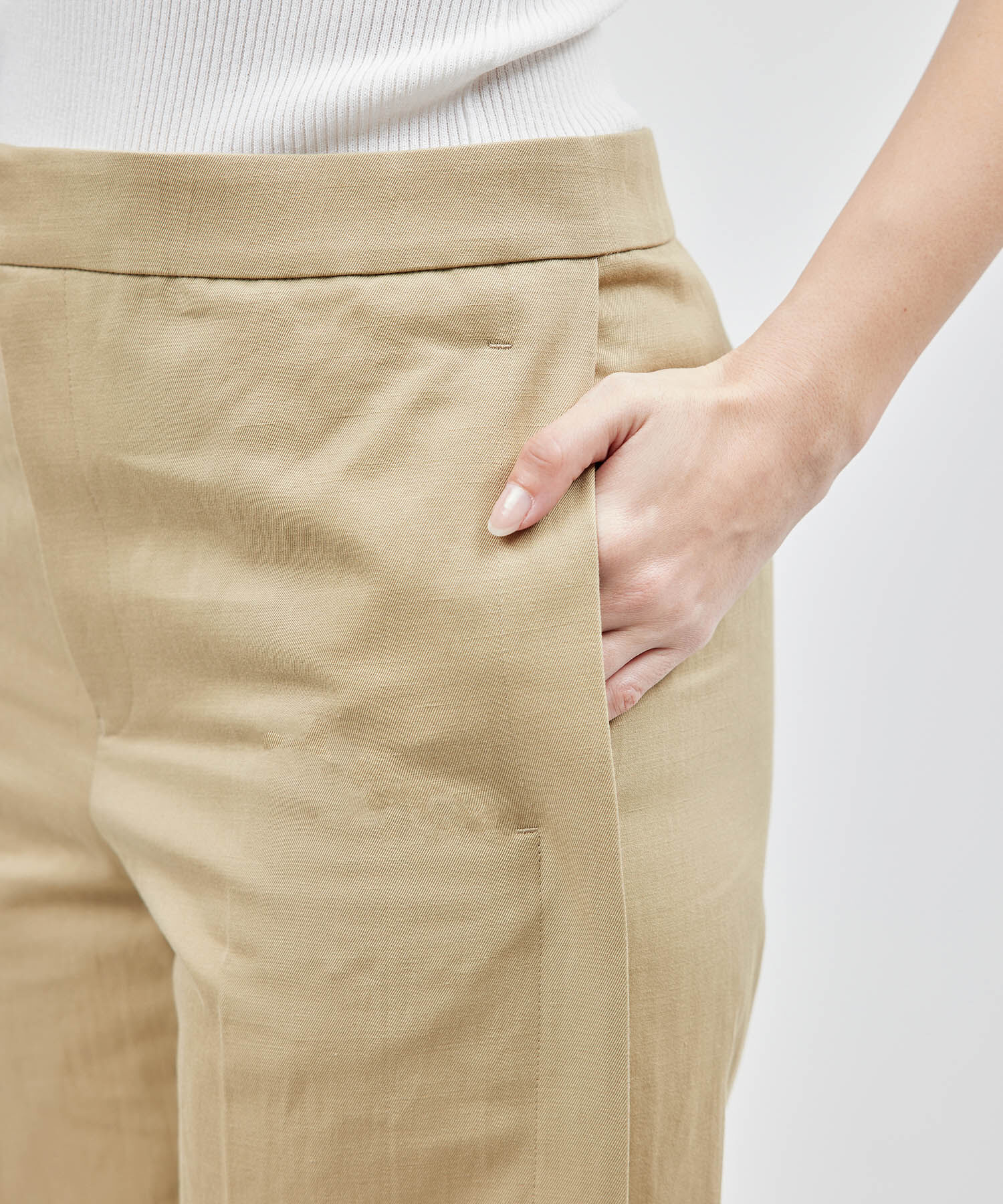 ROPE「サイドタックストレートパンツ【メディア掲載】」|その他|