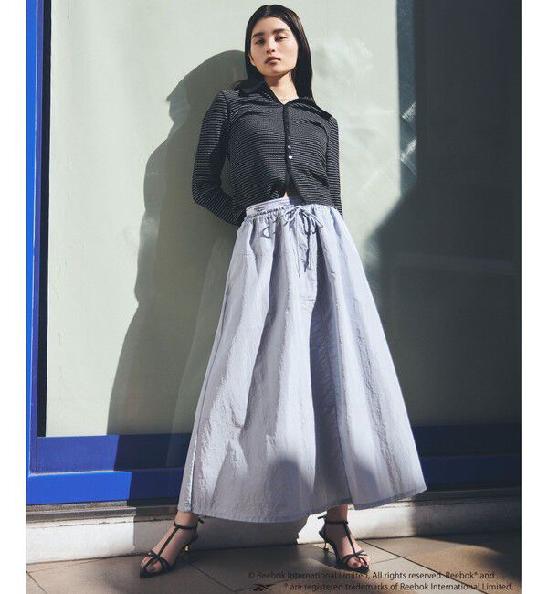 VIS「【Reebok】VIS別注ロゴベルトフレアースカート」|スカート|