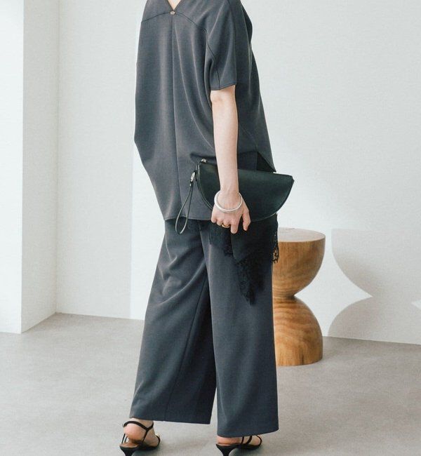  「予約【セットアップ着用可能/接触冷感機能付き】ドレーピーカットスラックス」|チノ|