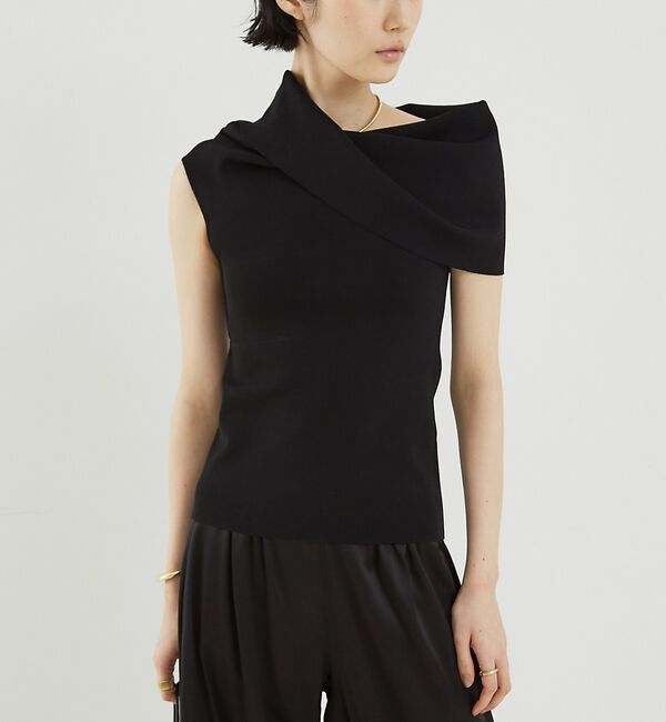 The Store by C' 「【COCUCA】オフショルダーニット【予約】」|ニット・セーター|ブラック