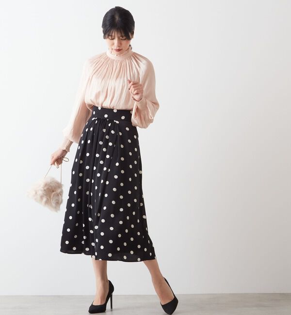 TIARA「《定番》ヴィンテージサテン2WAYフリルネックブラウス」|シャツ・ブラウス|