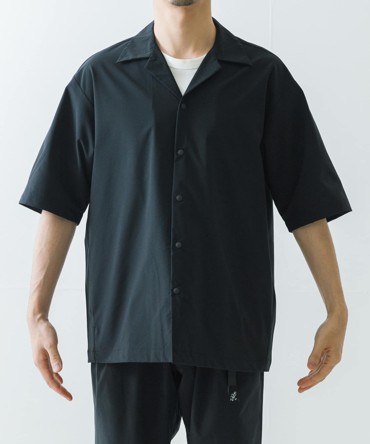 URBAN RESEARCH「『XLサイズあり』『撥水』SOLOTEX STRETCH SHORT-SLEEVE SHIRTS」|シャツ・ブラウス|