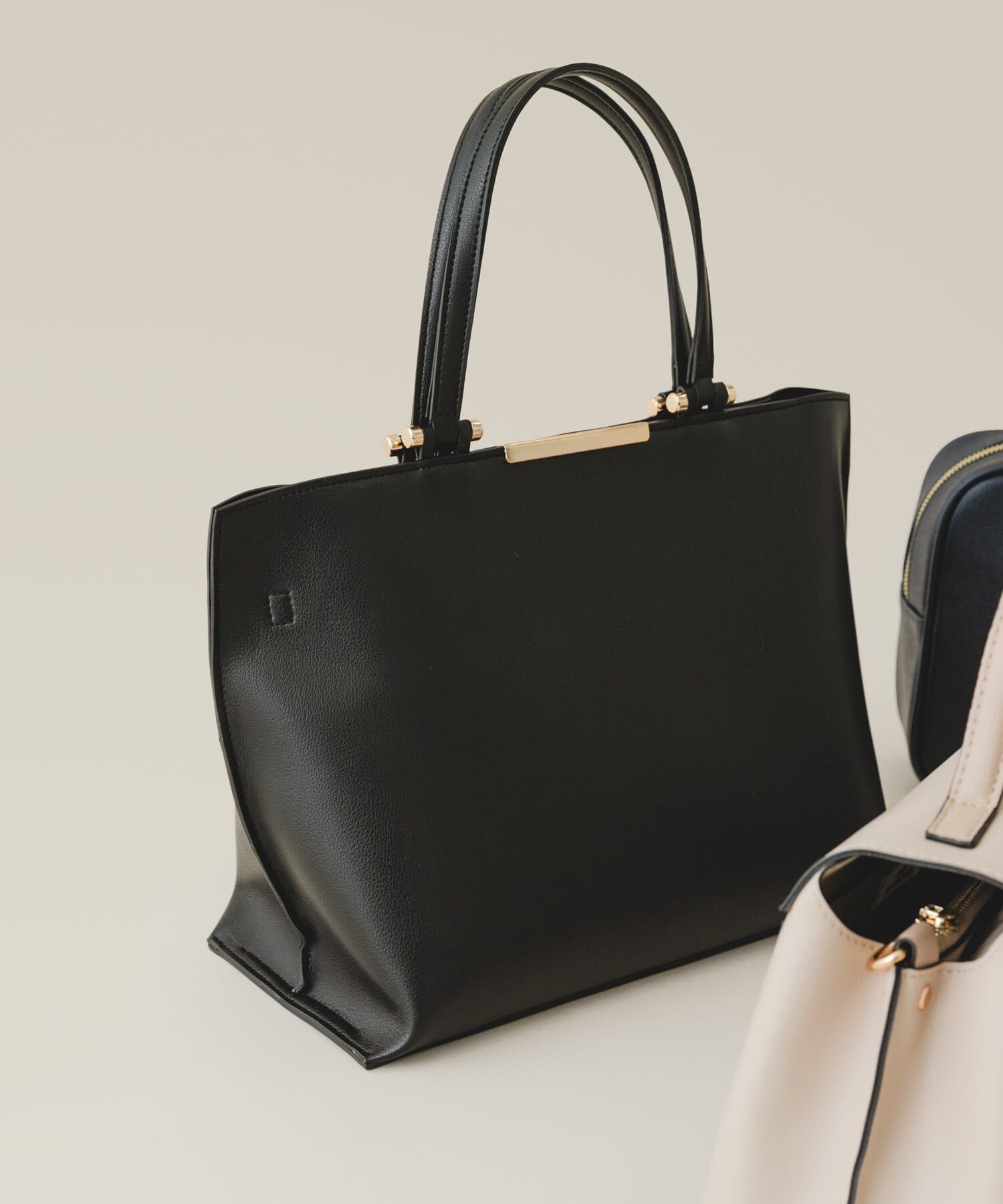 RODE SKO「メタル2WAY A4トートバッグ」|トートバッグ|ブラック