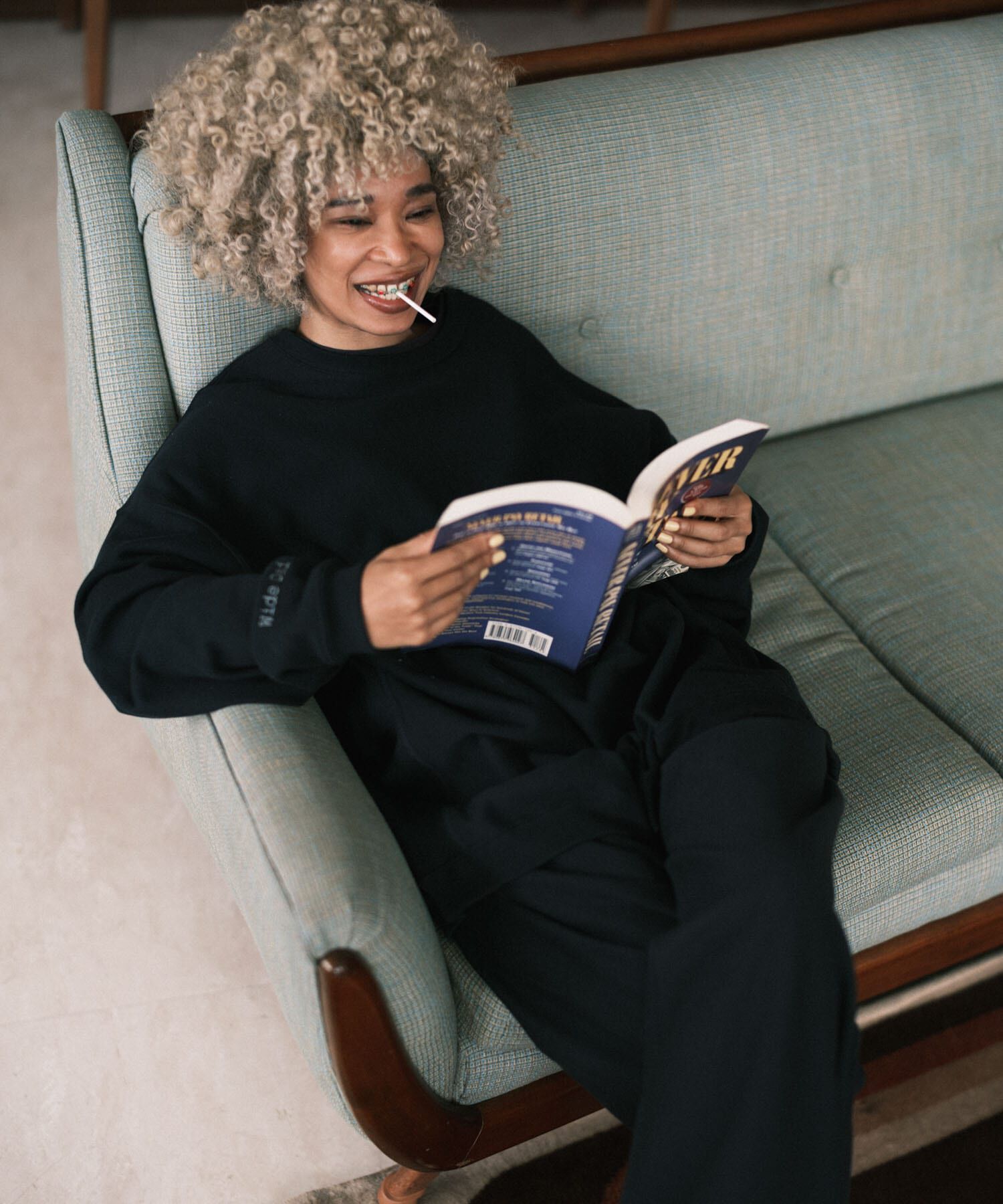 URBAN RESEARCH「『別注』Champion&times;Wide Dad　RW DAD SWEAT CREW-NECK」|スウェット・ジャージ|