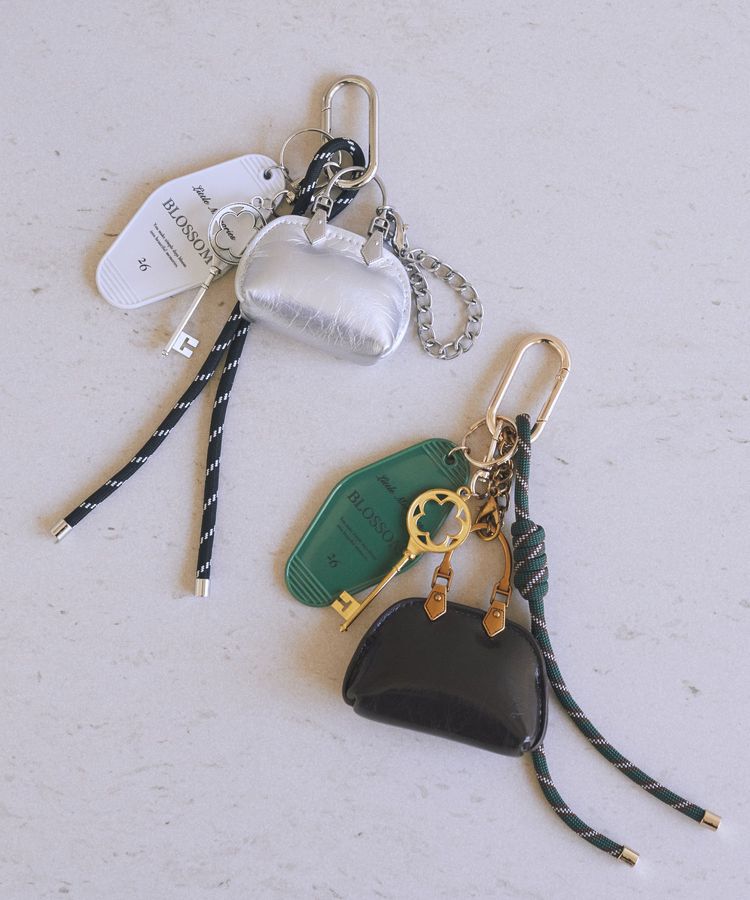 earth music&ecology「KEY＆バッグプレッピーチャーム」|モバイルケース|