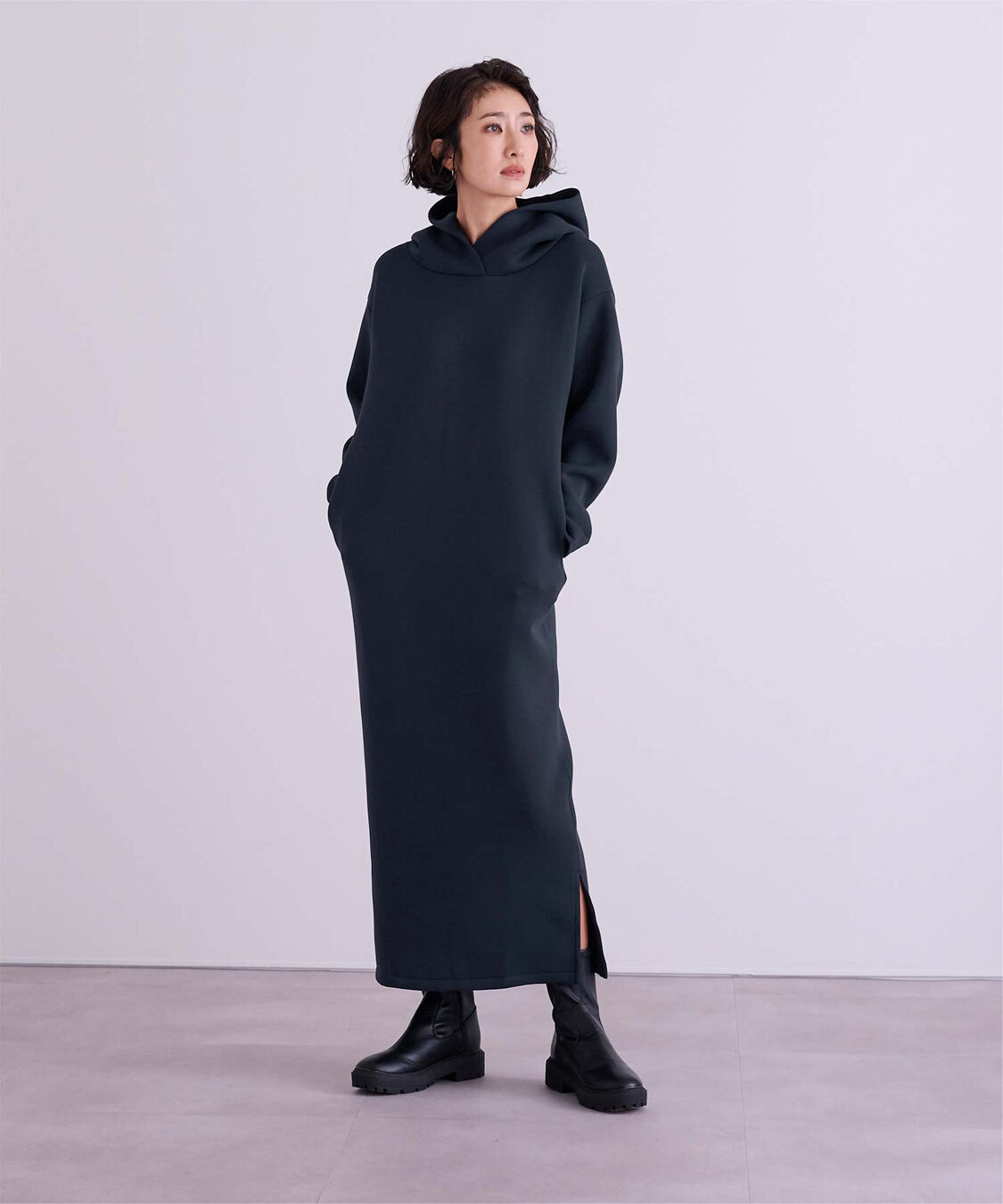 ur's「ボンディングフーディーワンピース」|ワンピース|ネイビー