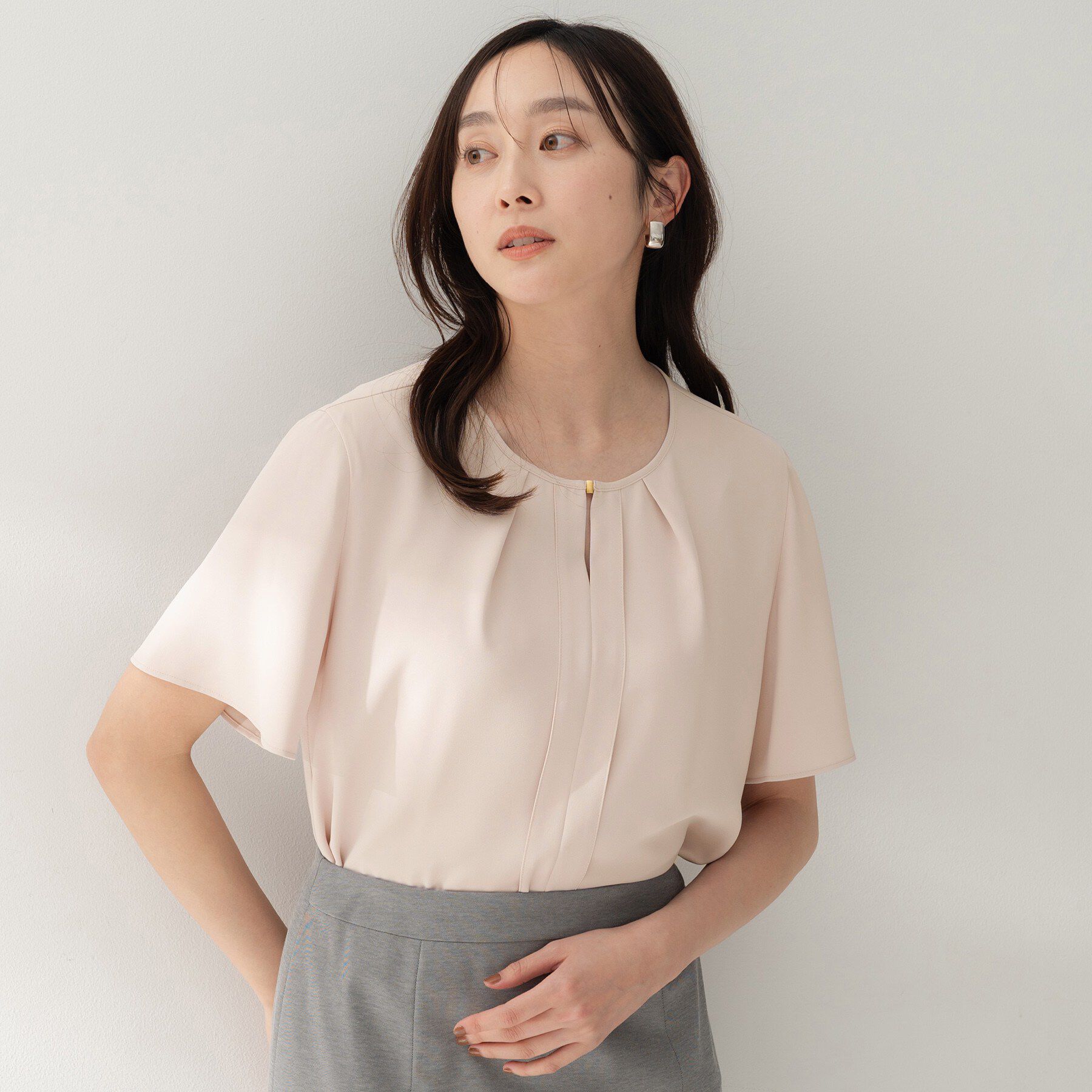 UNTITLED「ジョーゼットミニマルブラウス」|シャツ・ブラウス|ピンク(071)