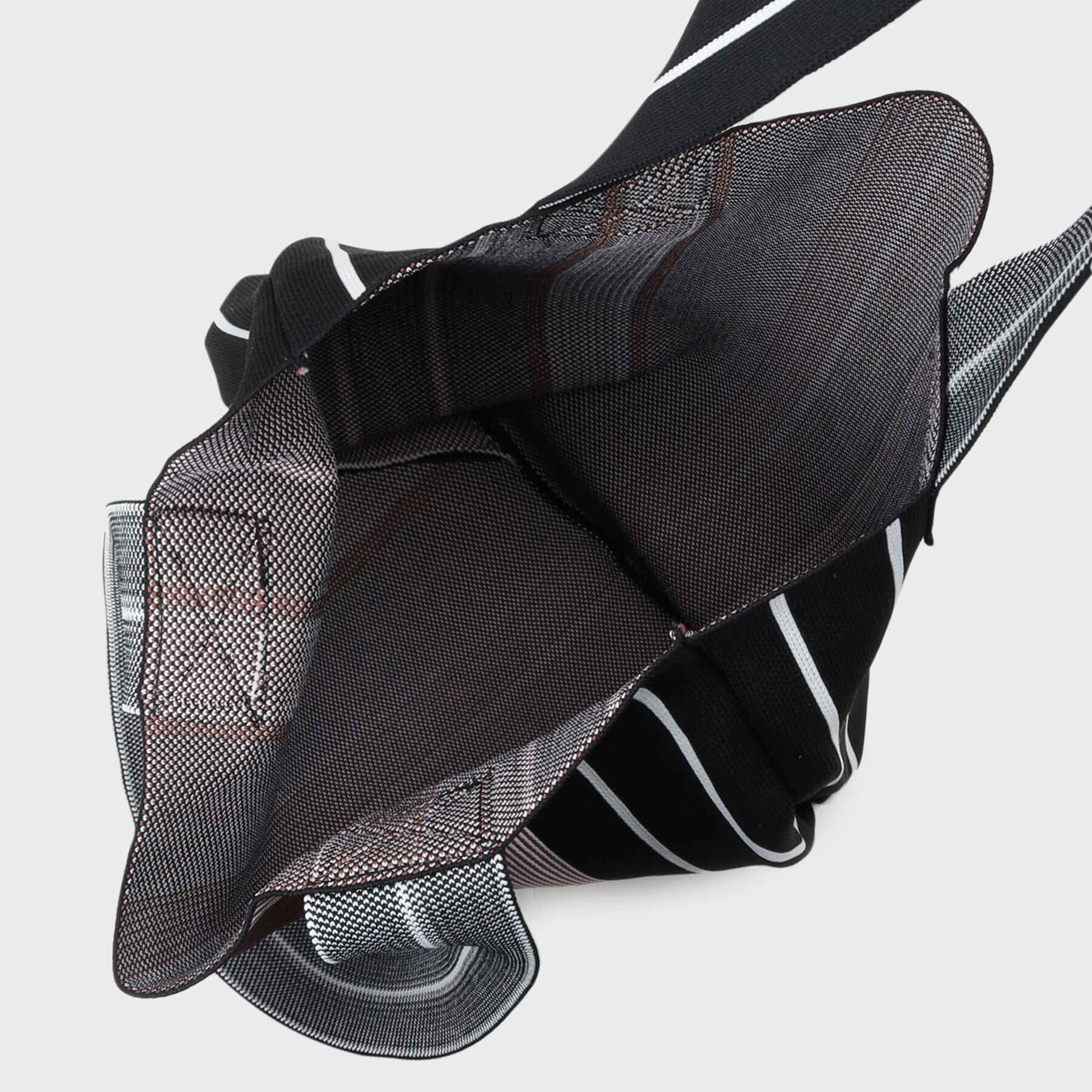 INDIVI「【WEB限定カラー／A4収納】柄ニットバッグ」|トートバッグ|