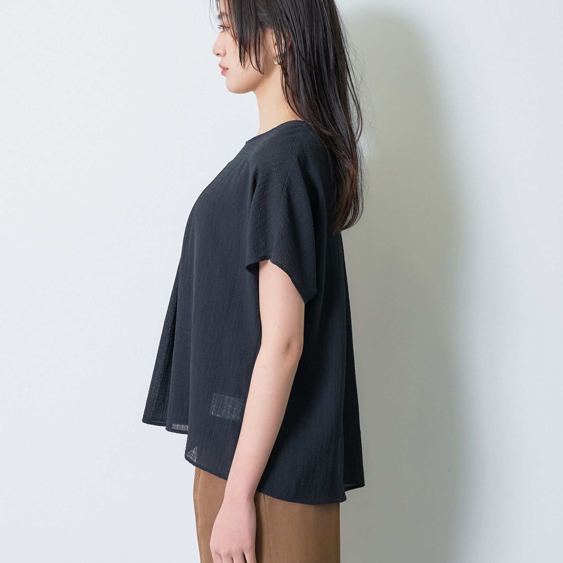 INDIVI「【洗える】無地＆チェーン柄 ギャザートップス」|シャツ・ブラウス|