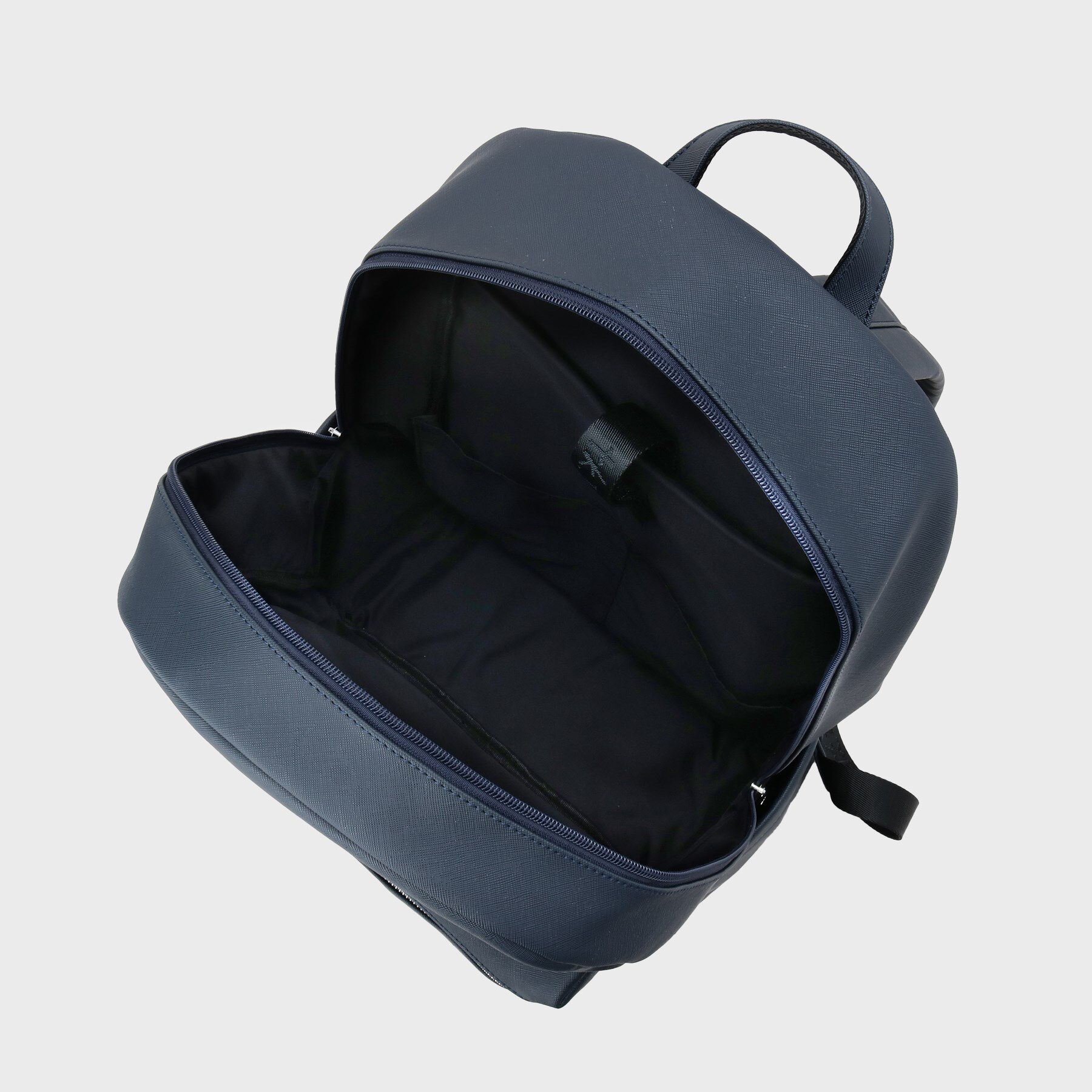 tk.TAKEO KIKUCHI「サフィアーノデイバックパック」|リュック|