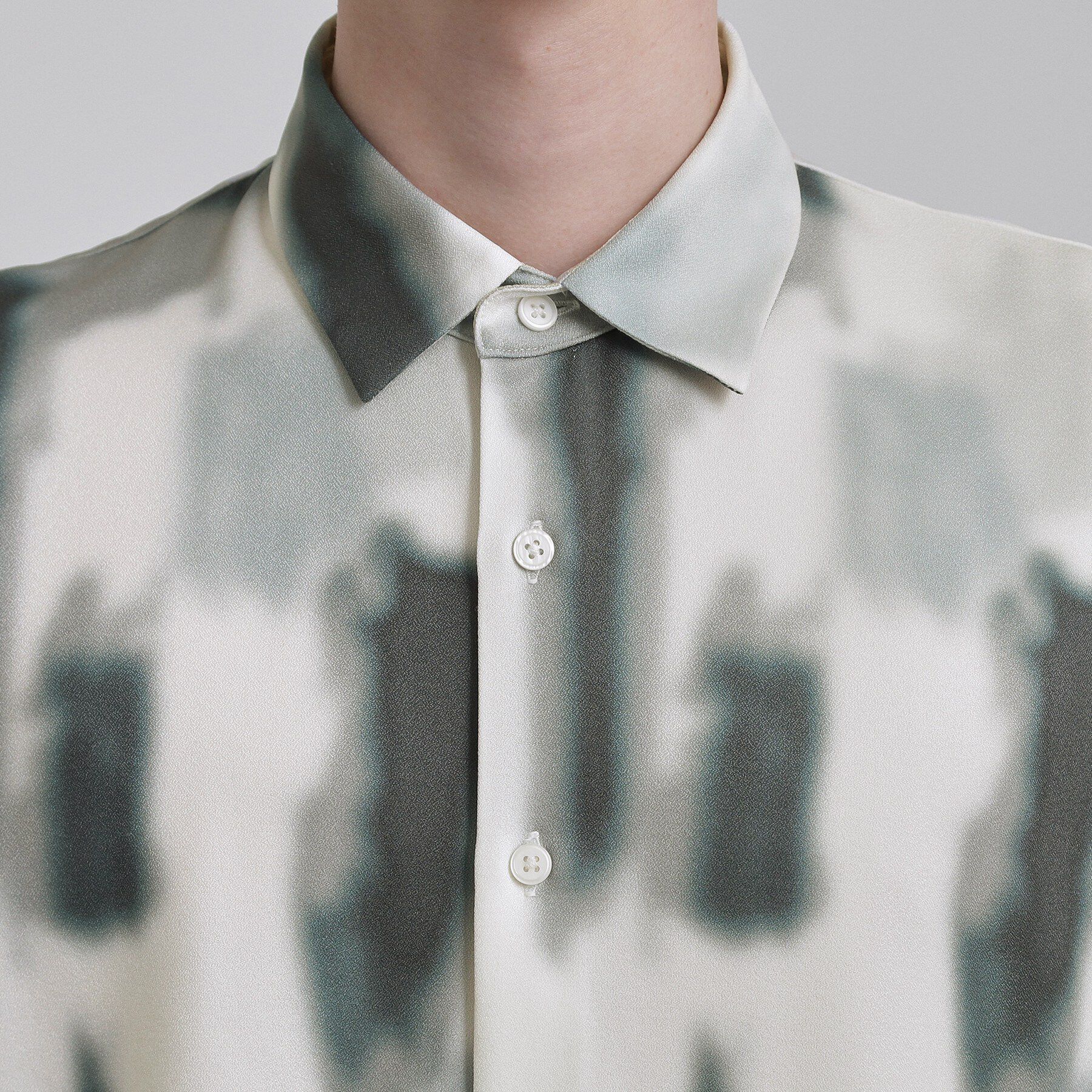 tk.TAKEO KIKUCHI「アブストラクトドルマンシャツ」|シャツ・ブラウス|