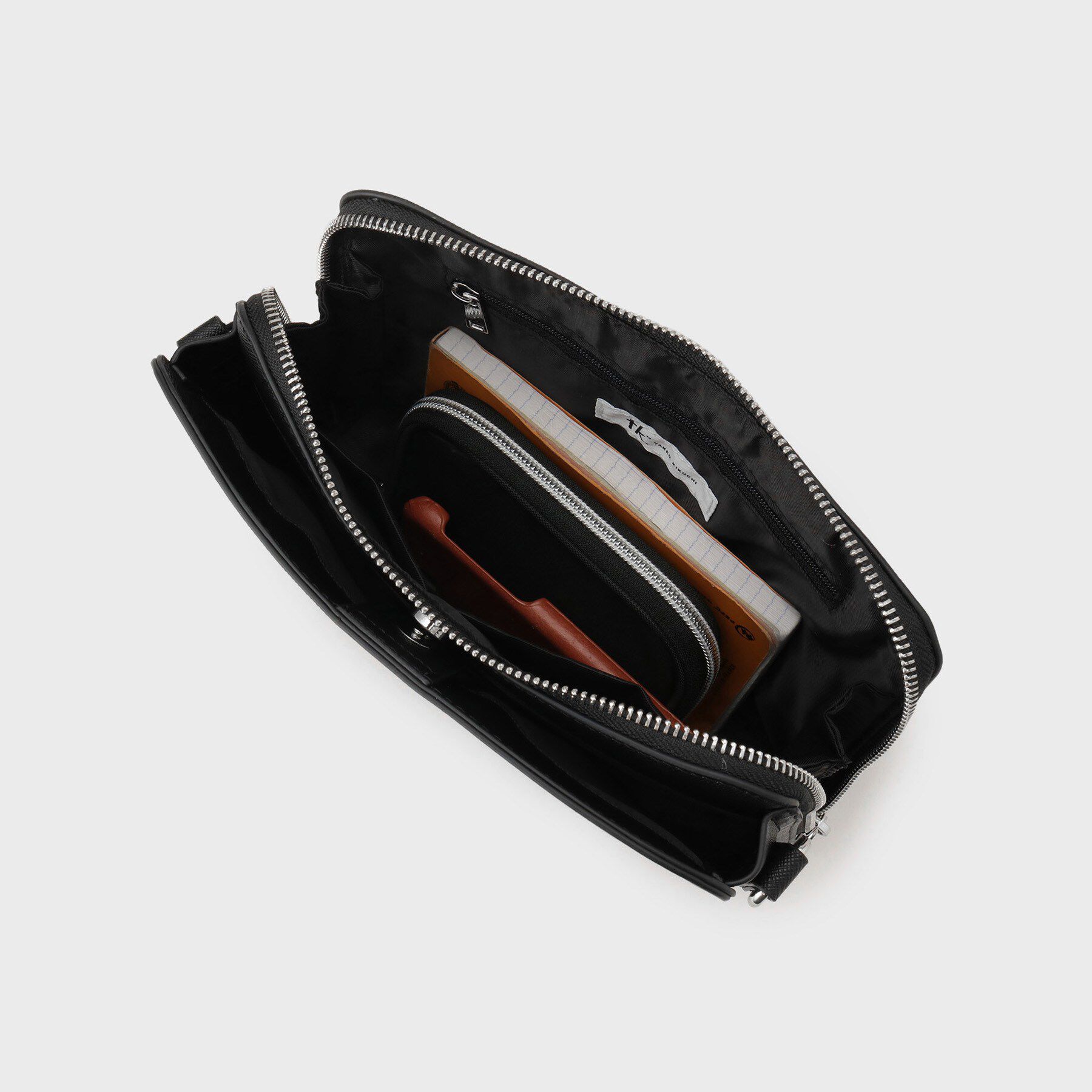 tk.TAKEO KIKUCHI「フラットショルダーバッグ」|ショルダー・メッセンジャー|