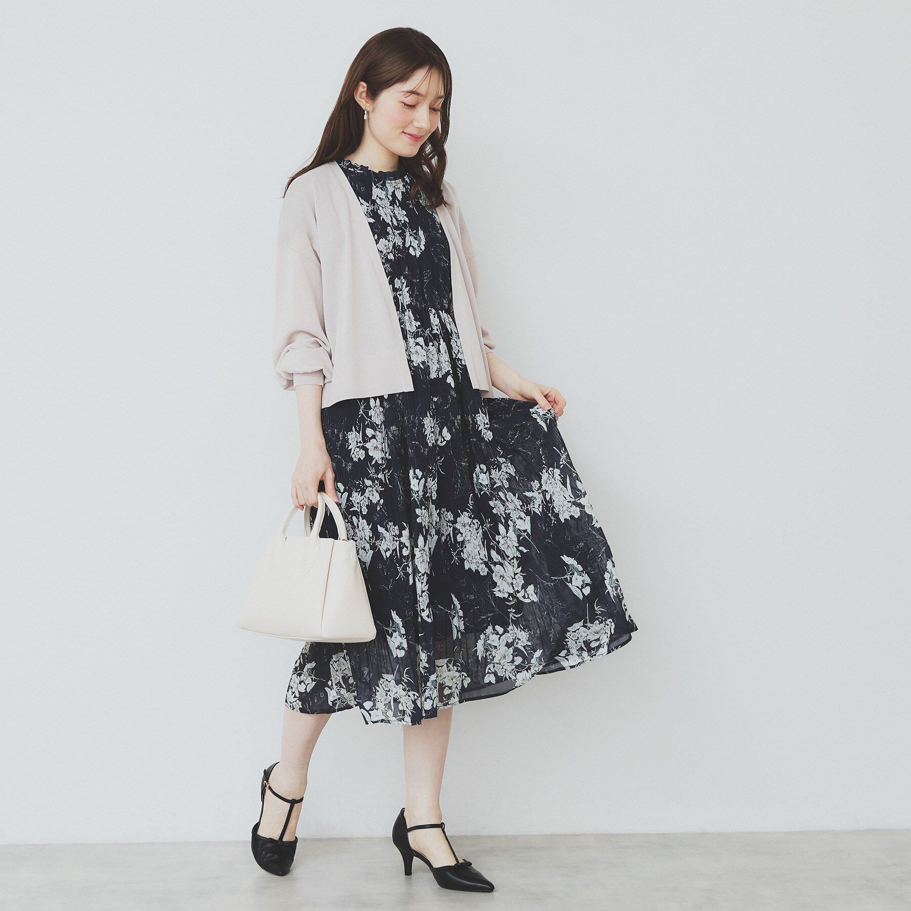 index「マジョリカフレアワンピース【洗濯機洗い可】」|ワンピース|