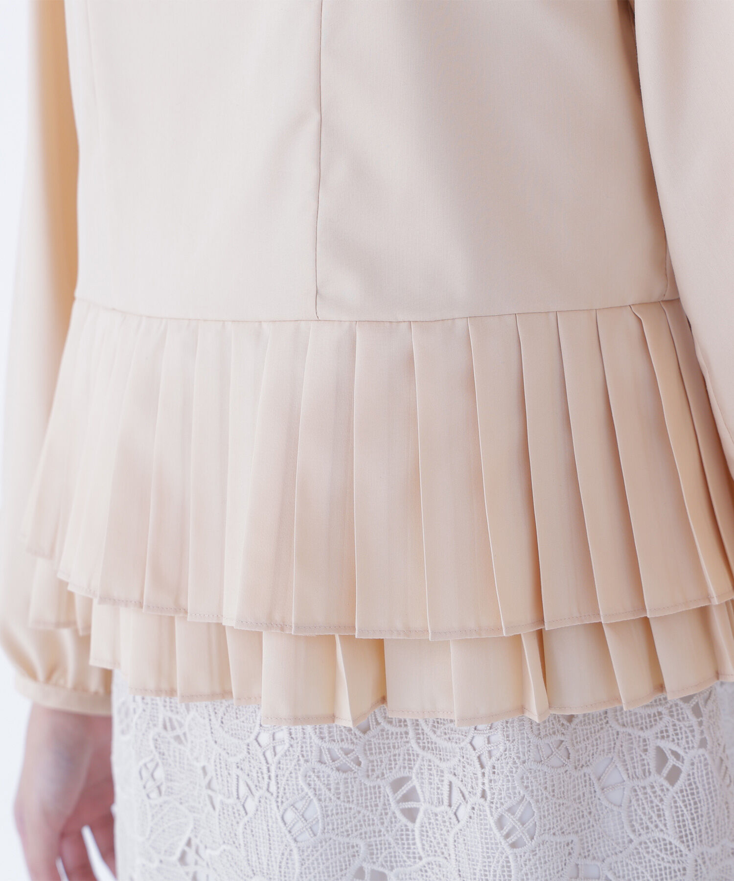  「プリーツヘムブラウス」|シャツ・ブラウス|