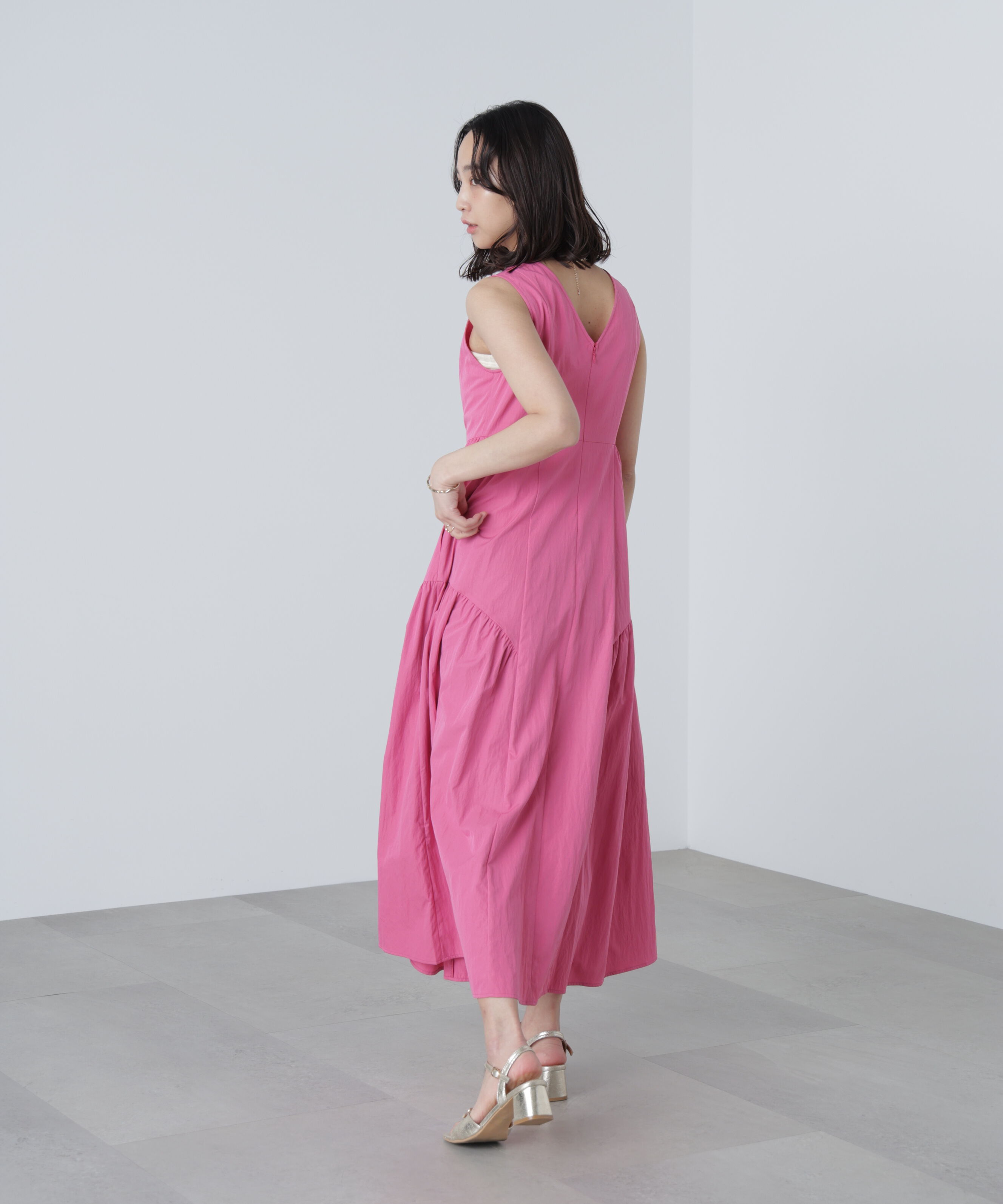  「タイプライターギャザーマキシワンピース」|ワンピース|