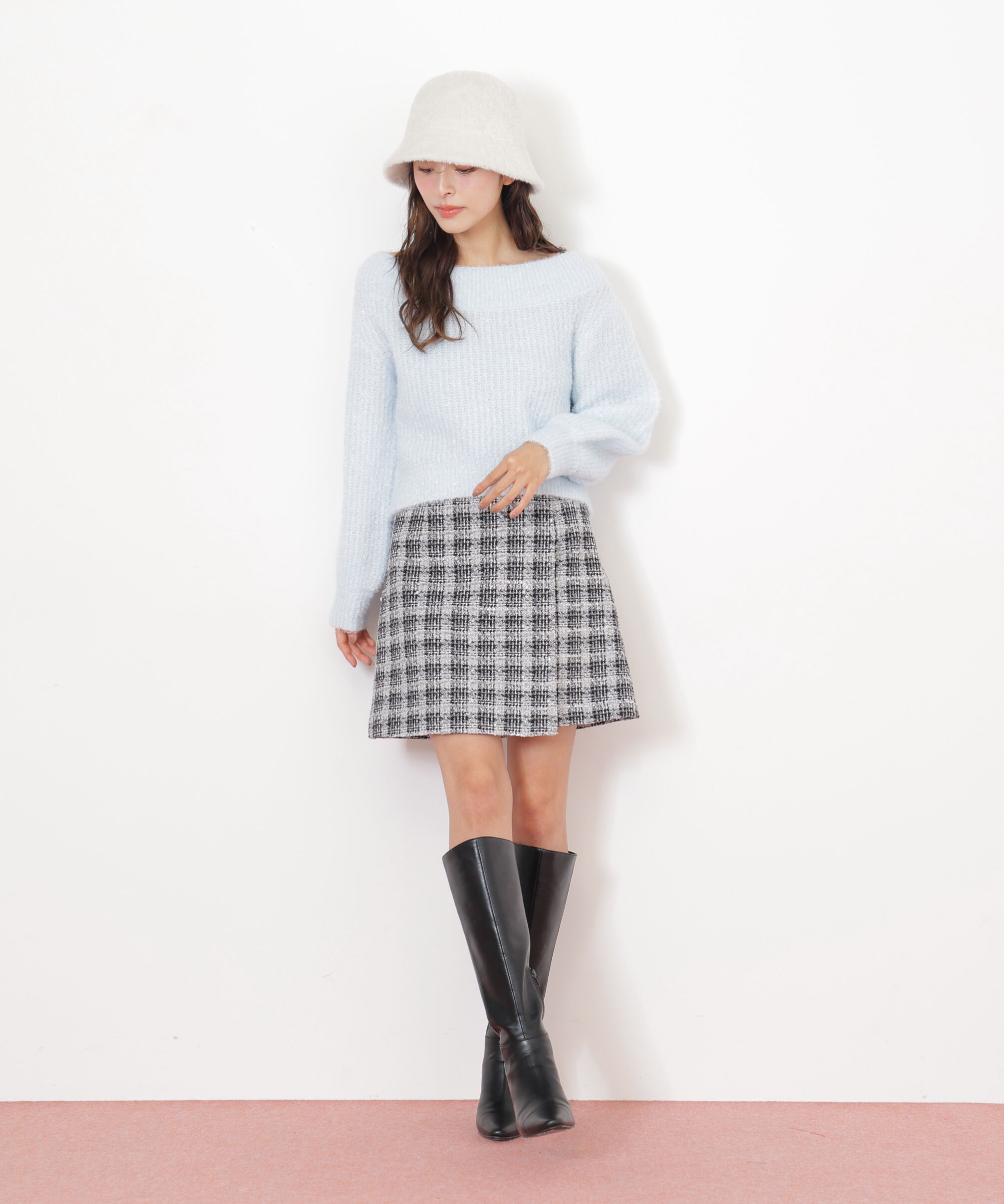  「フィルムラメオフショルニット」|ニット・セーター|