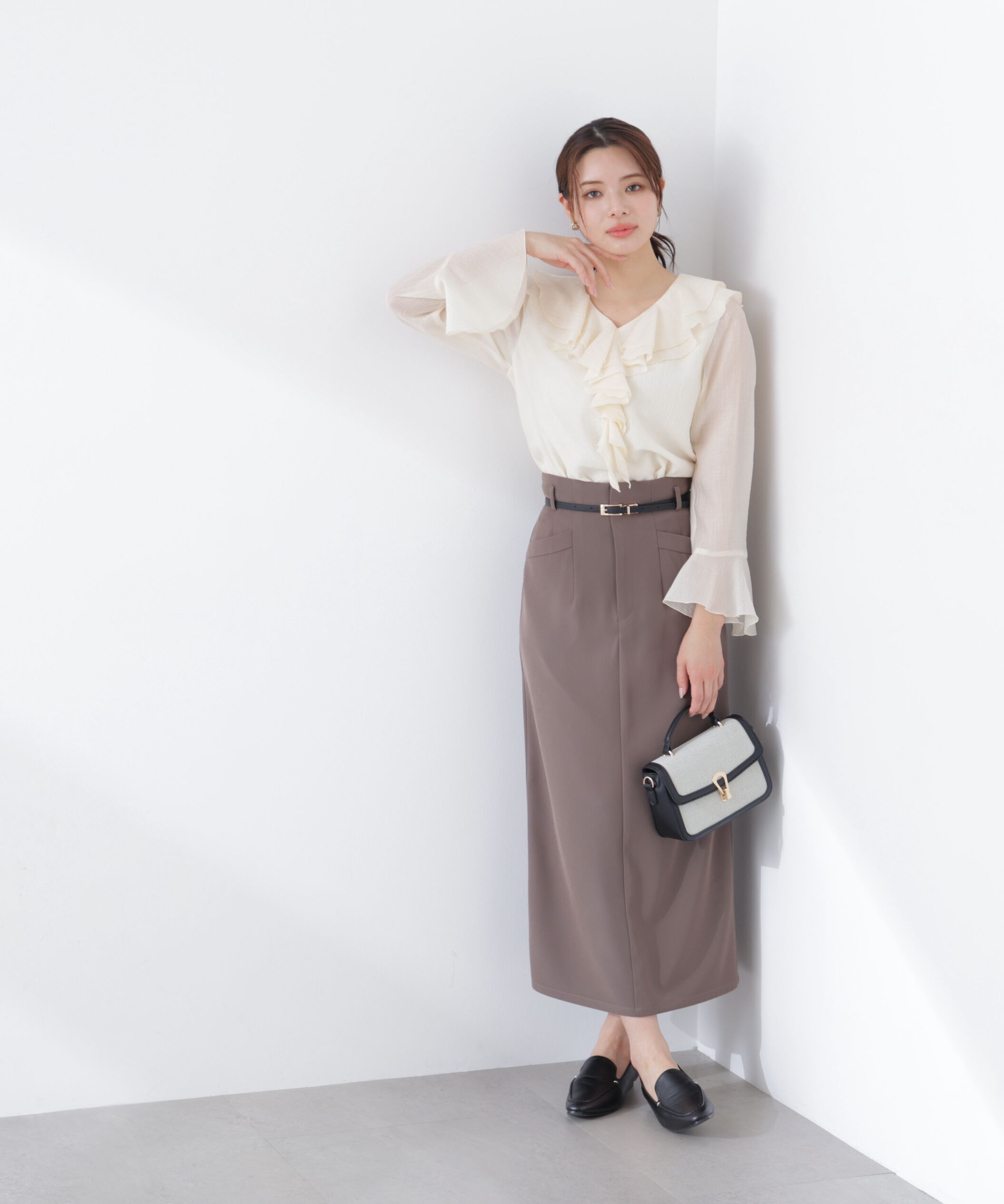 PROPORTION BODY DRESSING「〈a/mie〉ベーシックナロースカート　26SS」|スカート|