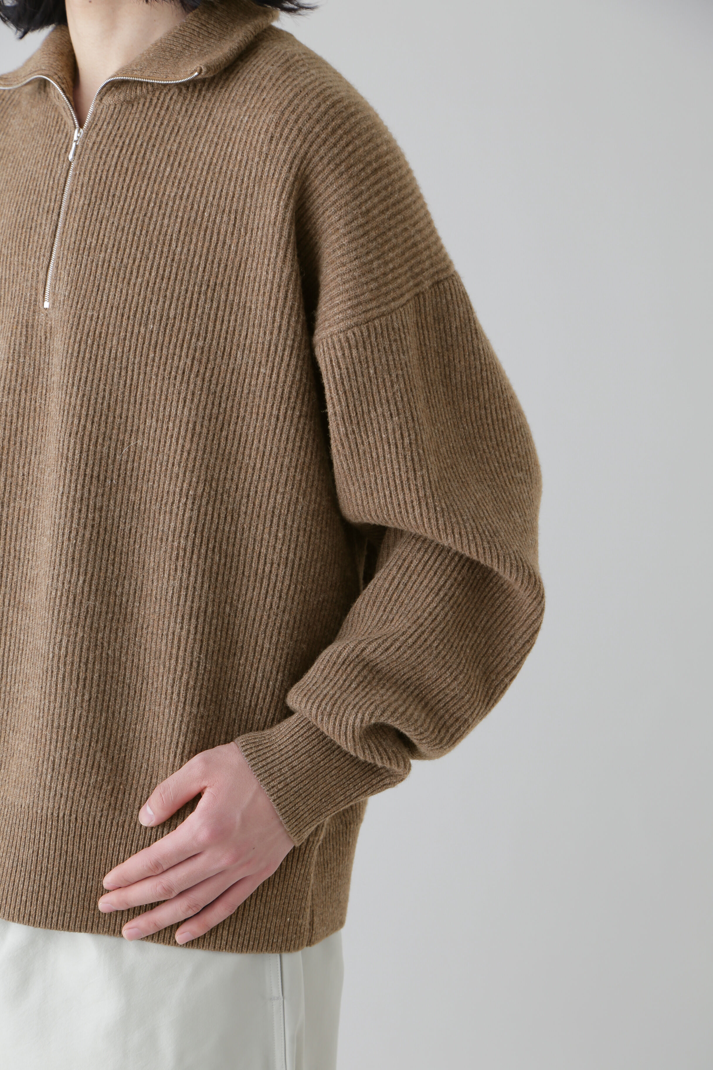 YLEVE 「YLEVE / LAMBS WOOL KN HALF ZIP P/O」|ニット・セーター|