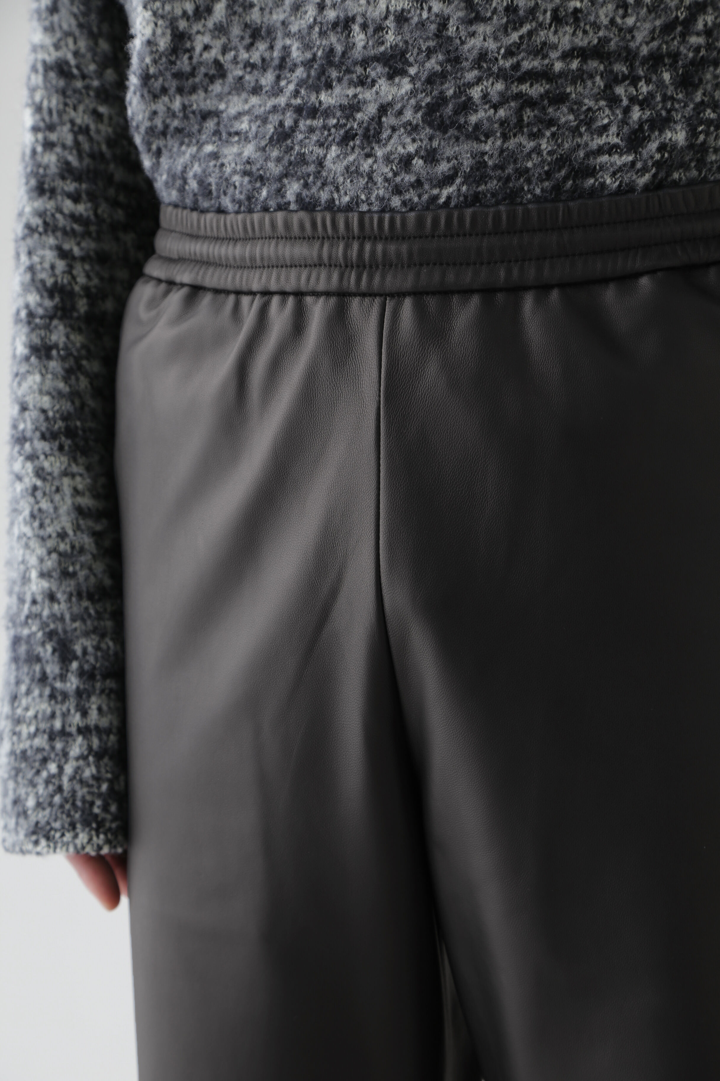 YLEVE 「YLEVE / SHEEP LEATHER TR」|その他|