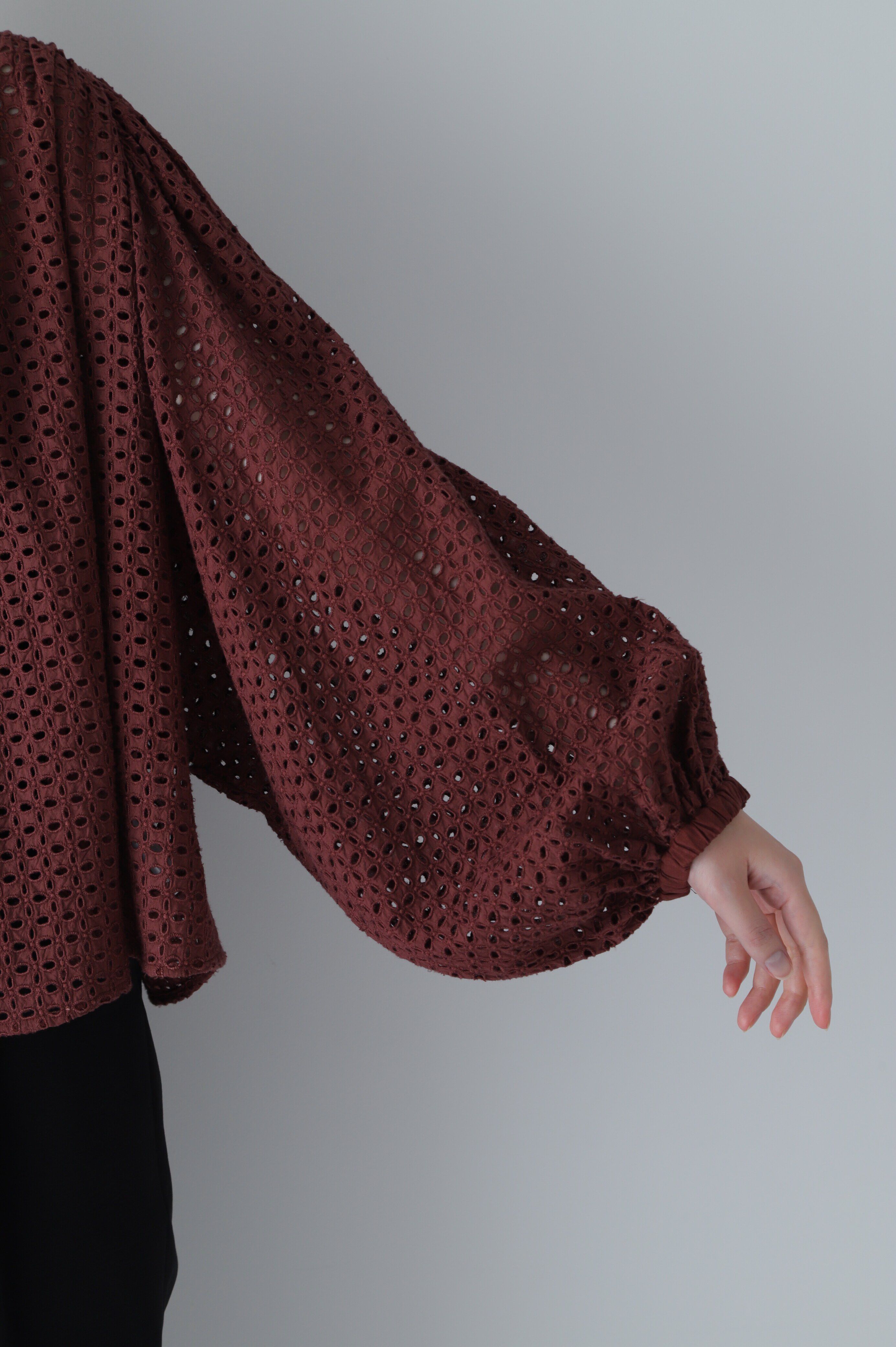  「◆ボリュームスリーブカットワークブラウス」|シャツ・ブラウス|